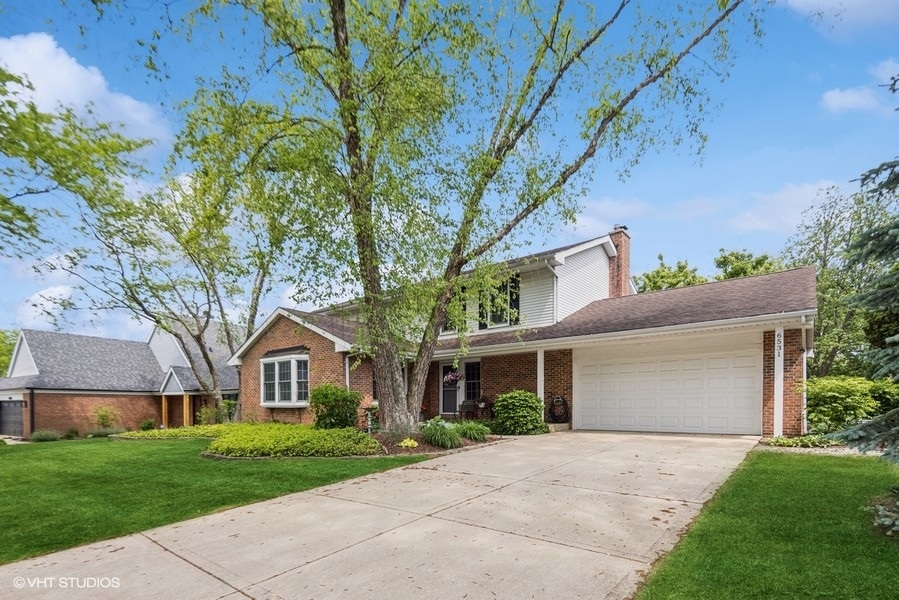 6531 Deerpath Court, Lisle, IL 60532