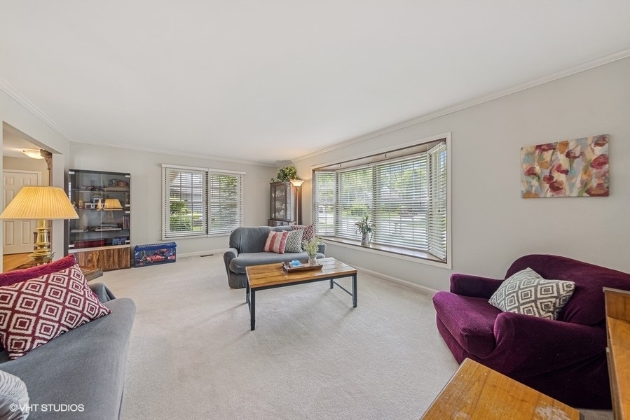 6531 Deerpath Court, Lisle, IL 60532