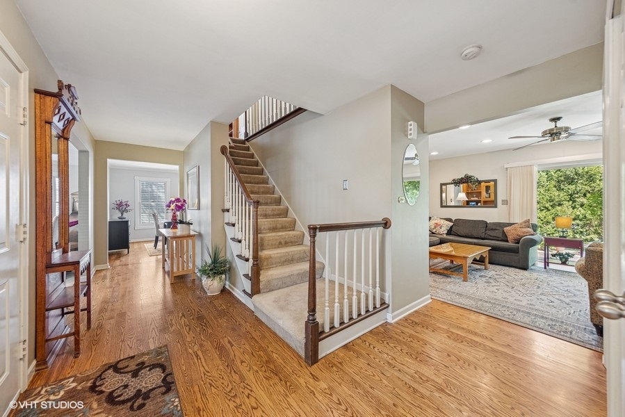 6531 Deerpath Court, Lisle, IL 60532