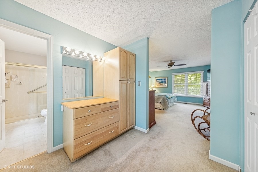 6531 Deerpath Court, Lisle, IL 60532