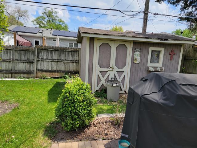 225 HEMLOCK Avenue, Romeoville, IL 60446
