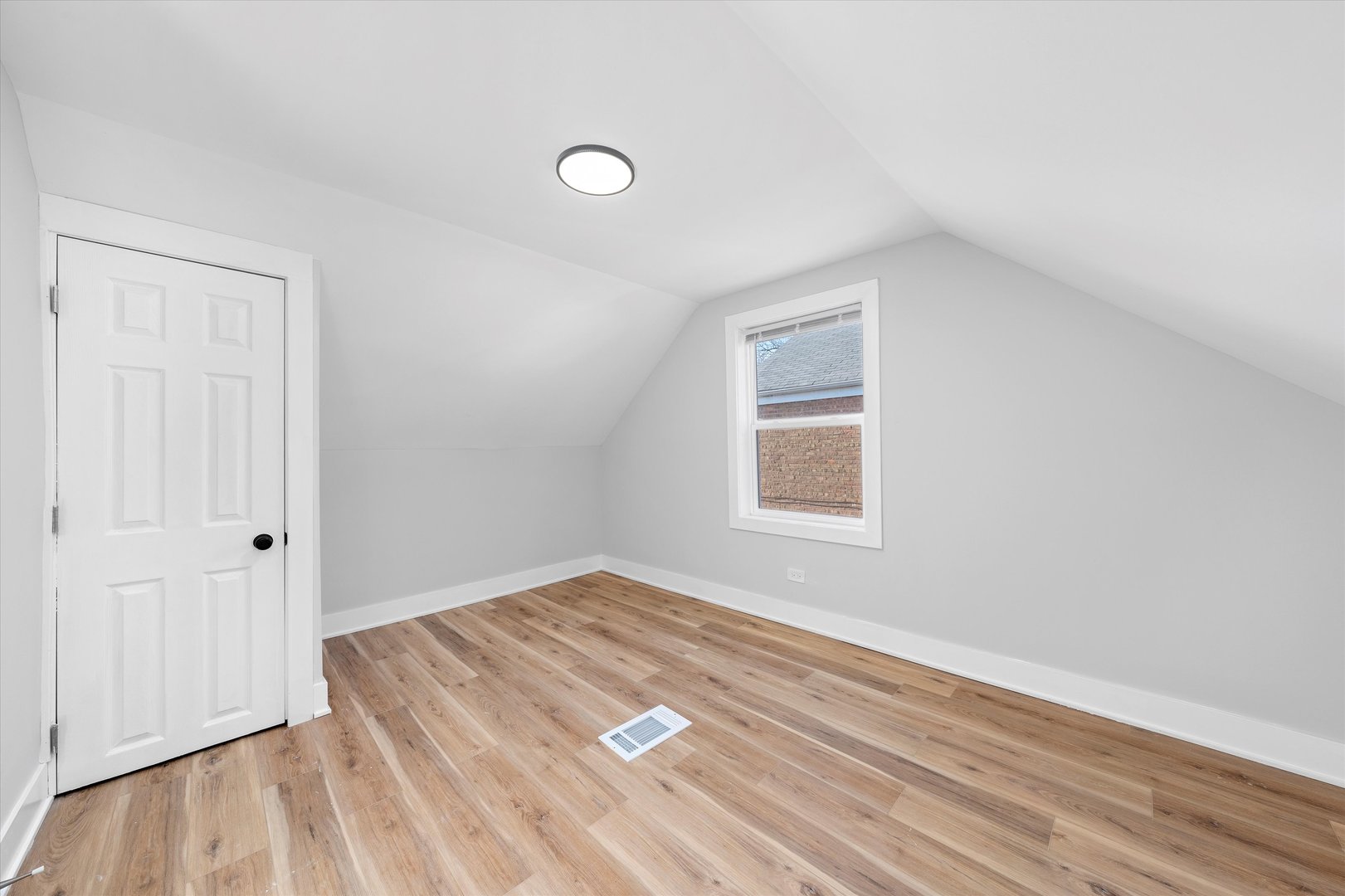 212 E 141st Place, Dolton, IL 60419