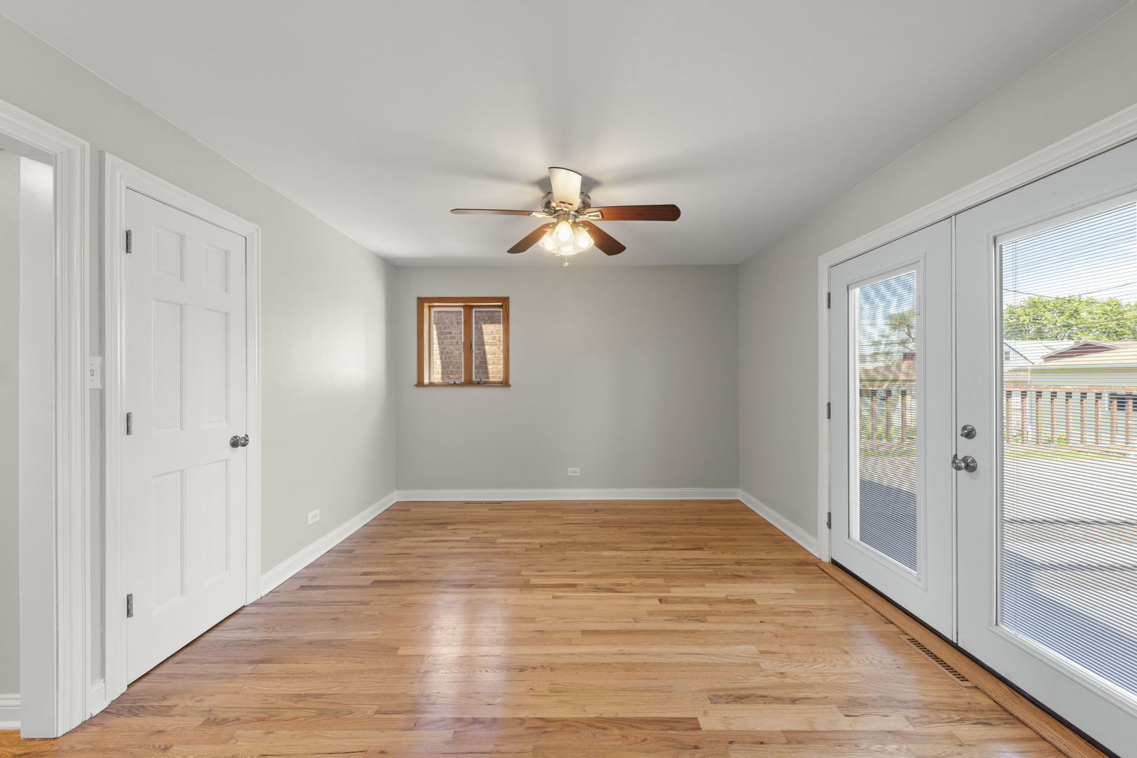 5037 S Keating Avenue, Chicago, IL 60632