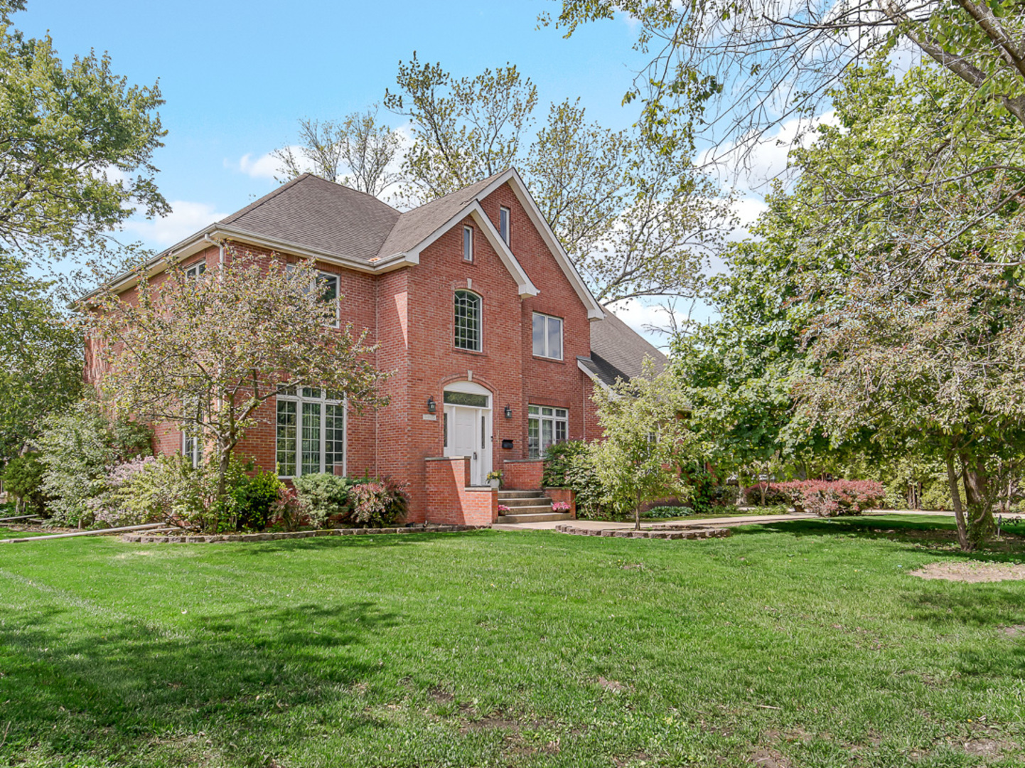 2801 MAYFIELD Drive, Park Ridge, IL 60068