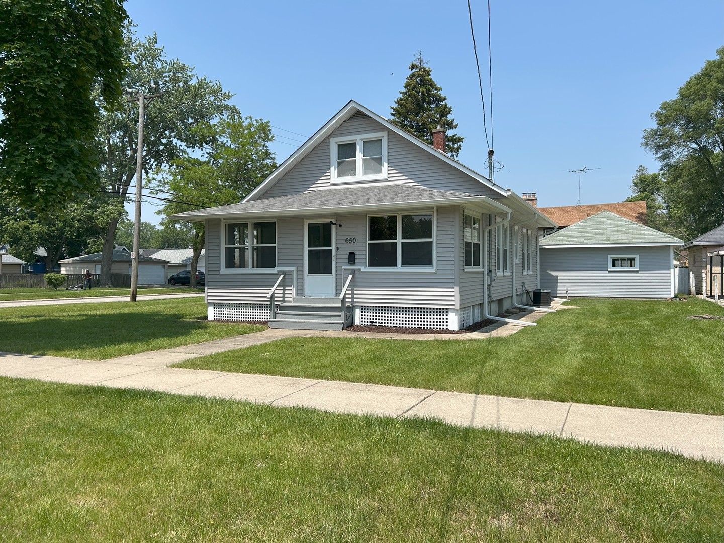 650 Enterprise Street, Elgin, IL 60120
