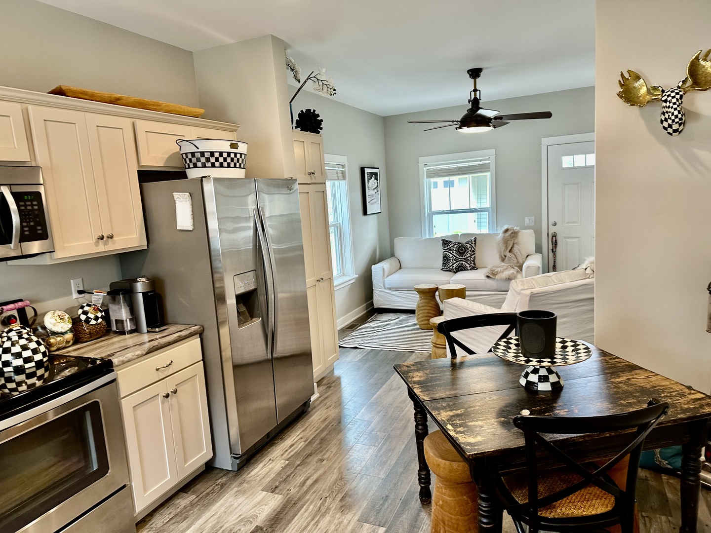7 Pelican, Ottawa, IL 61350