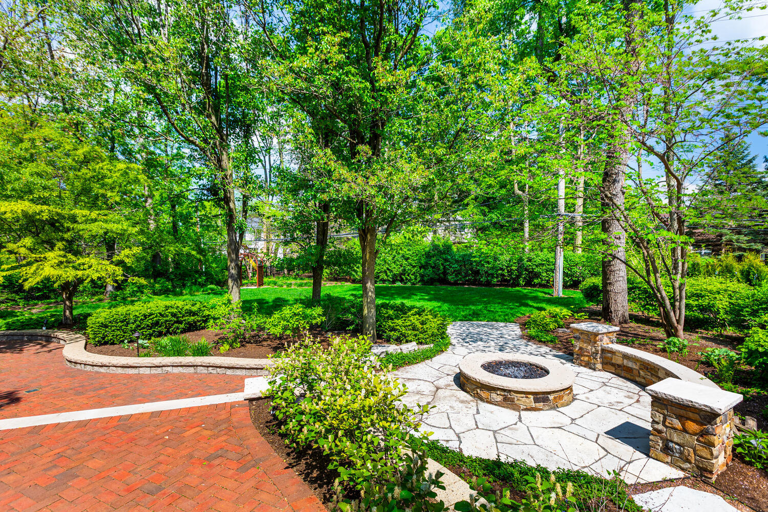 1046 Sylvan Circle, Naperville, IL 60540