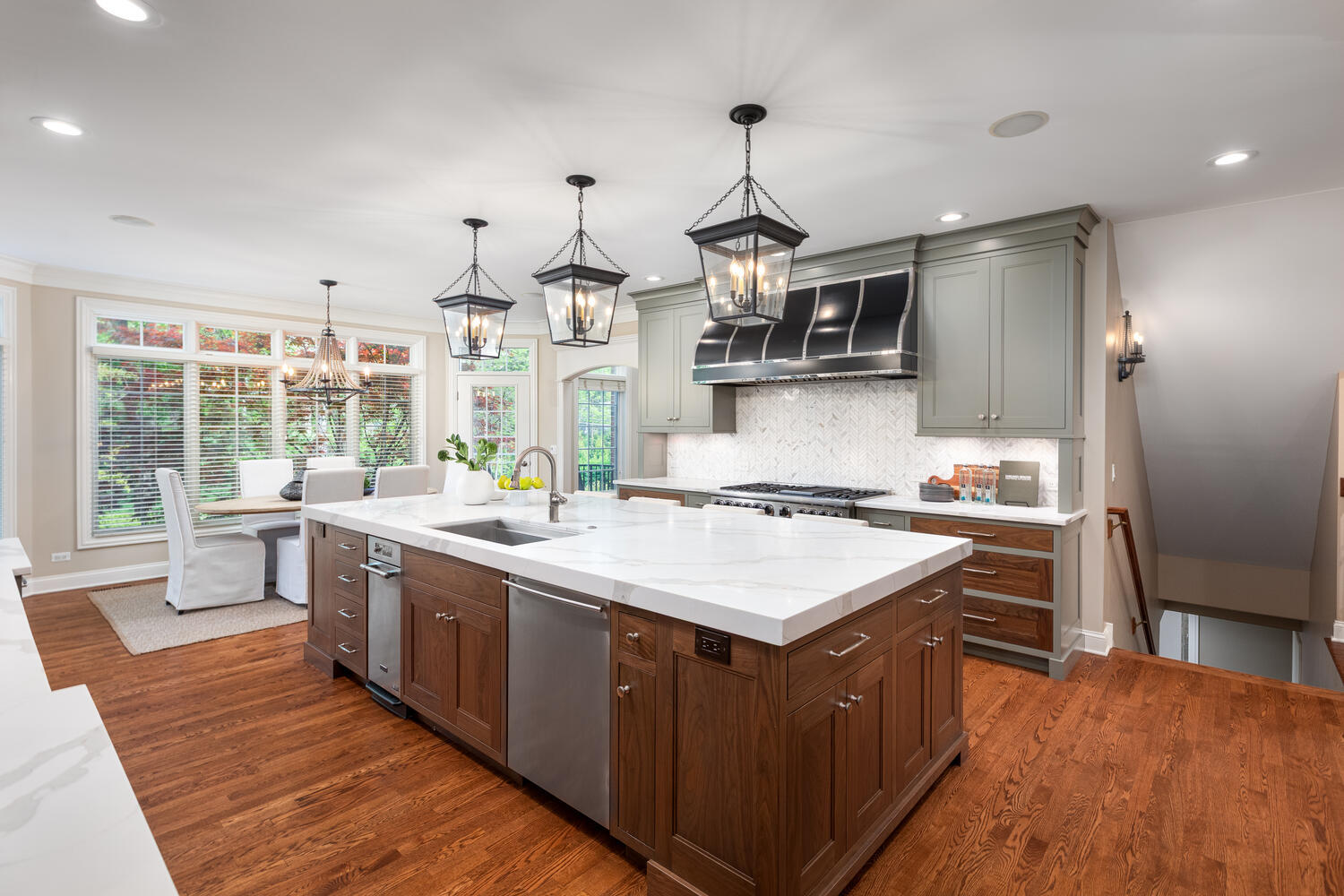 1046 Sylvan Circle, Naperville, IL 60540