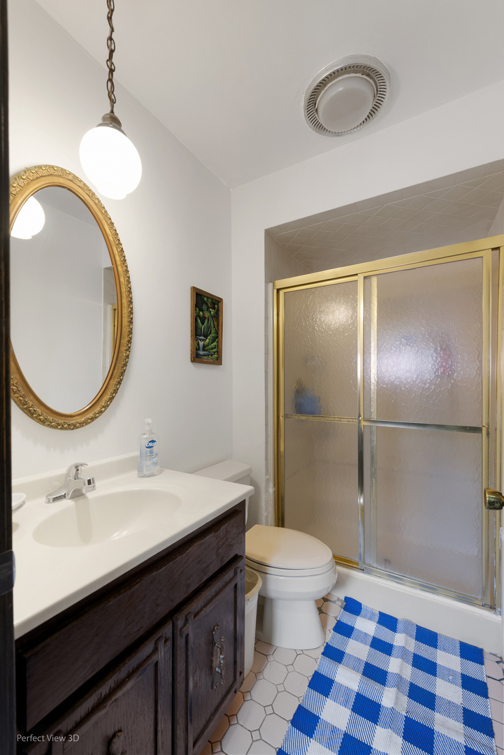 22 W Jane Street, Glenwood, IL 60425
