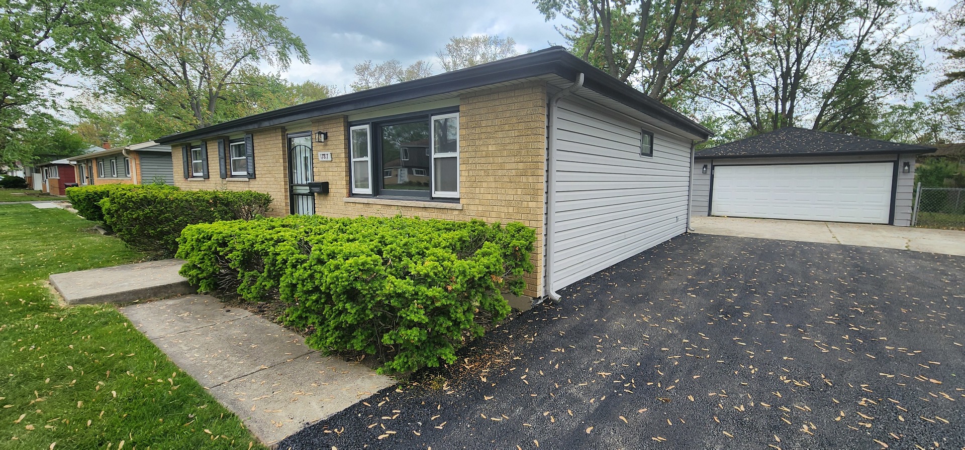 17817 Rosewood Terrace, Country Club Hills, IL 60478