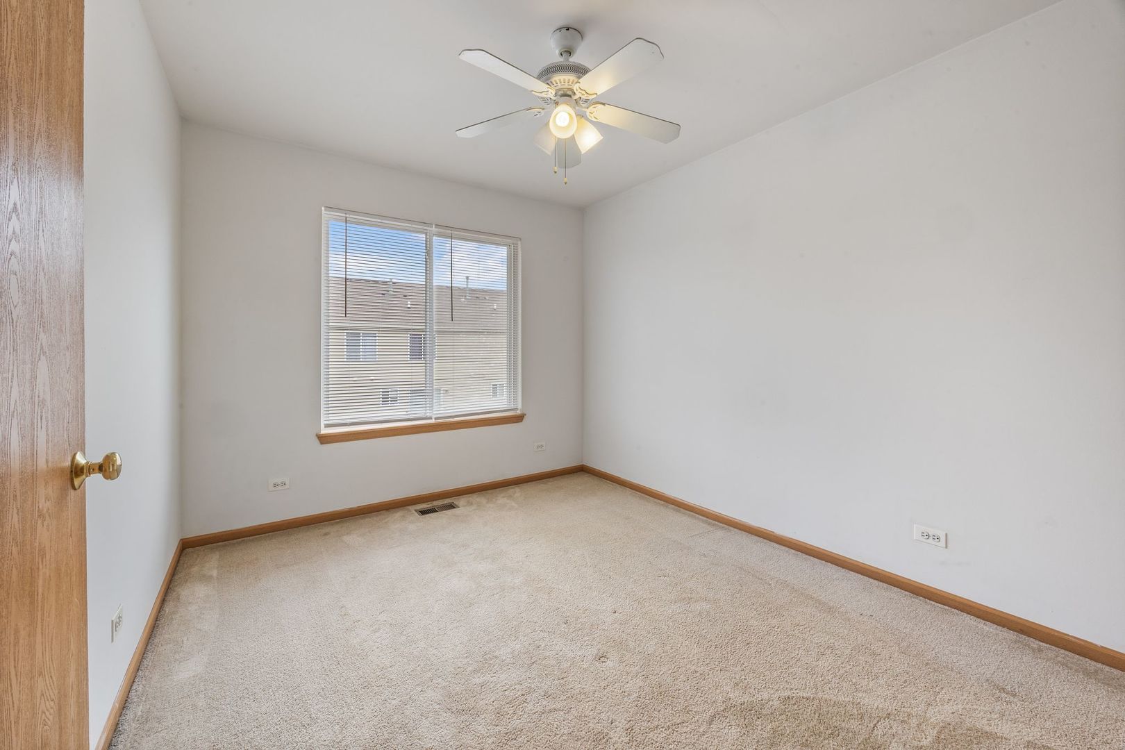 923 Emerald Drive, Pingree Grove, IL 60140