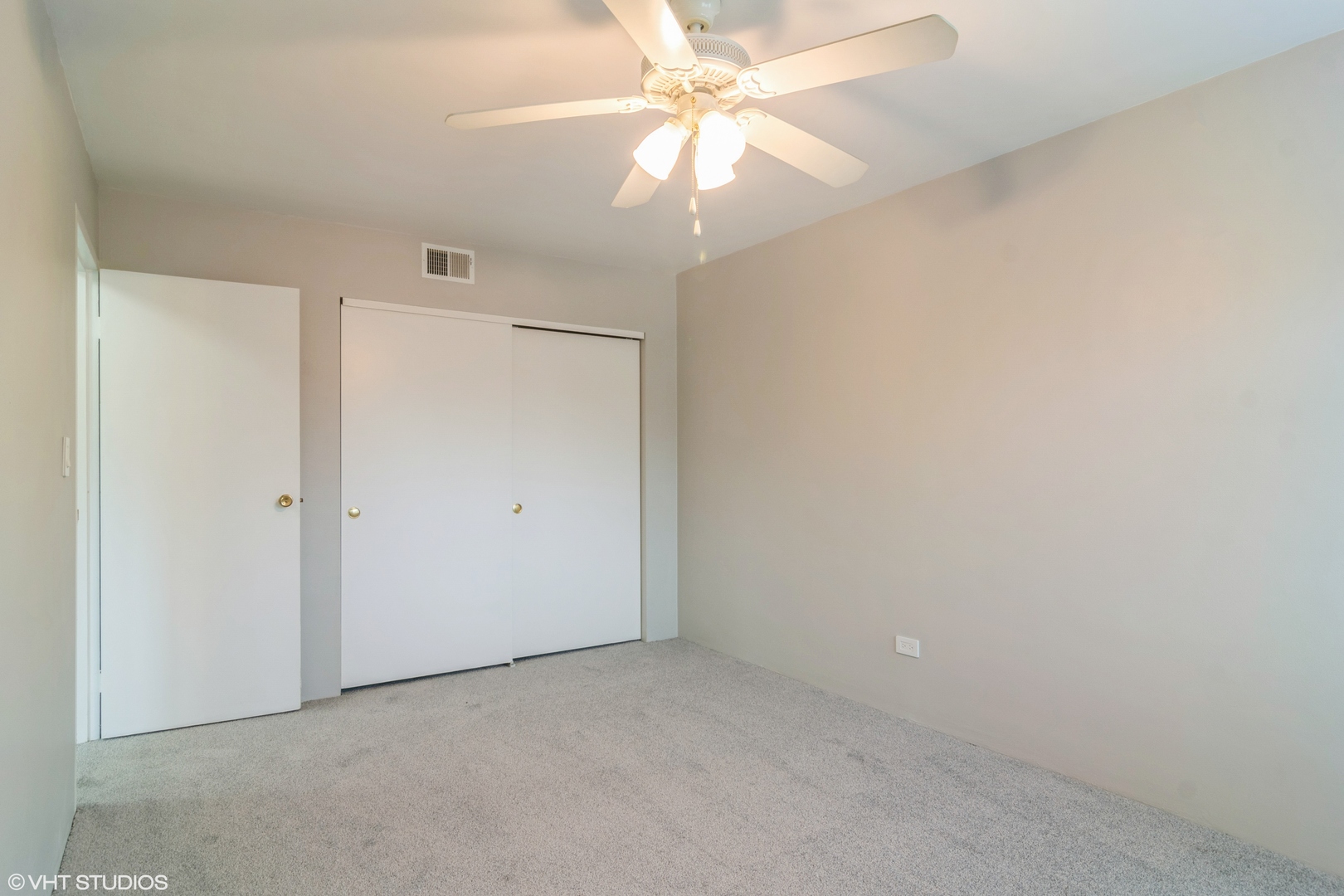 941 N Northwest Highway #2B, Park Ridge, IL 60068