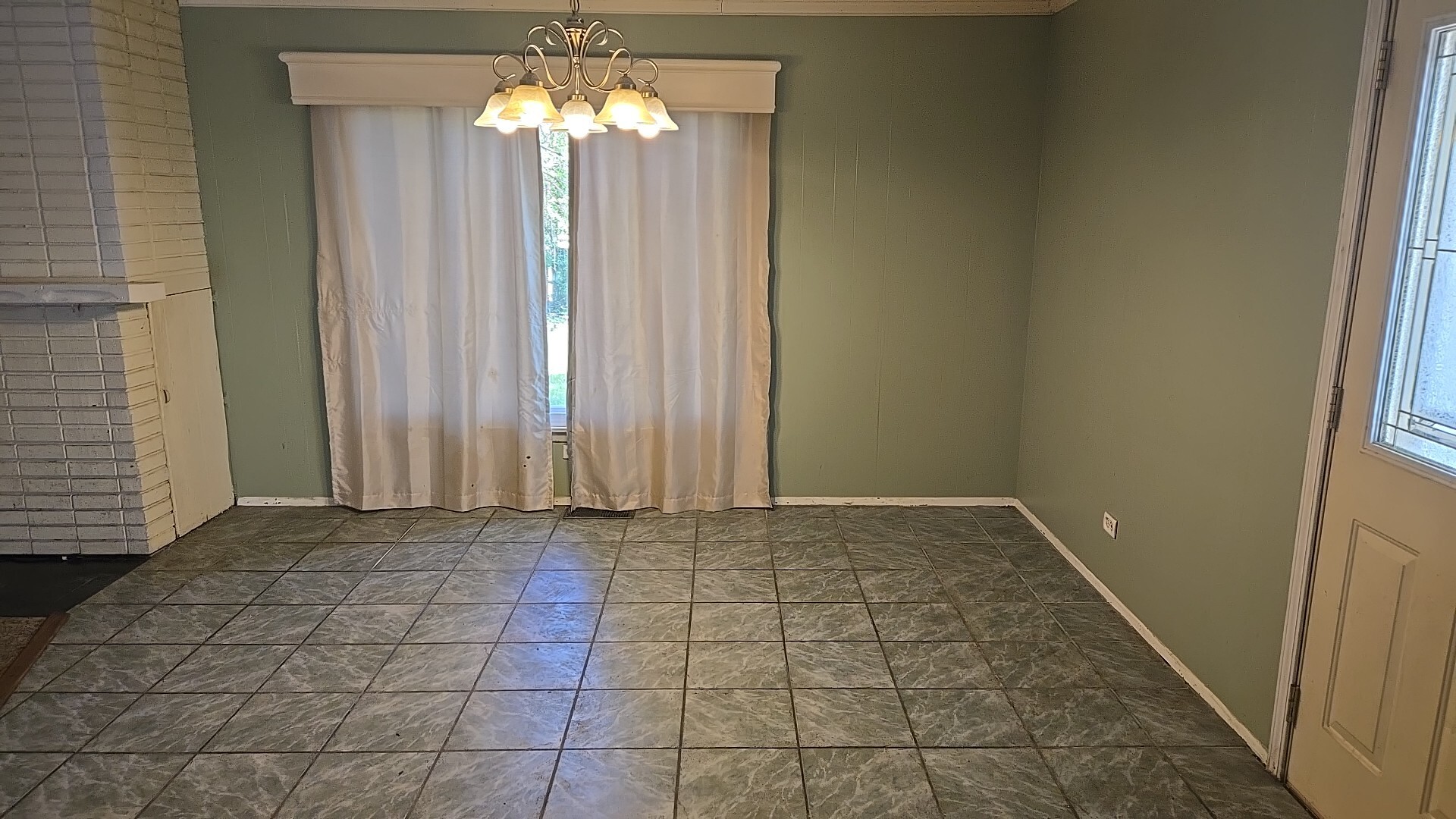 18600 Golfview Avenue, Homewood, IL 60430