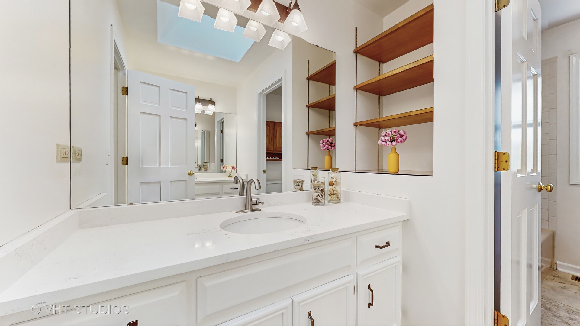 3904 Sarazen Court, Woodridge, IL 60517