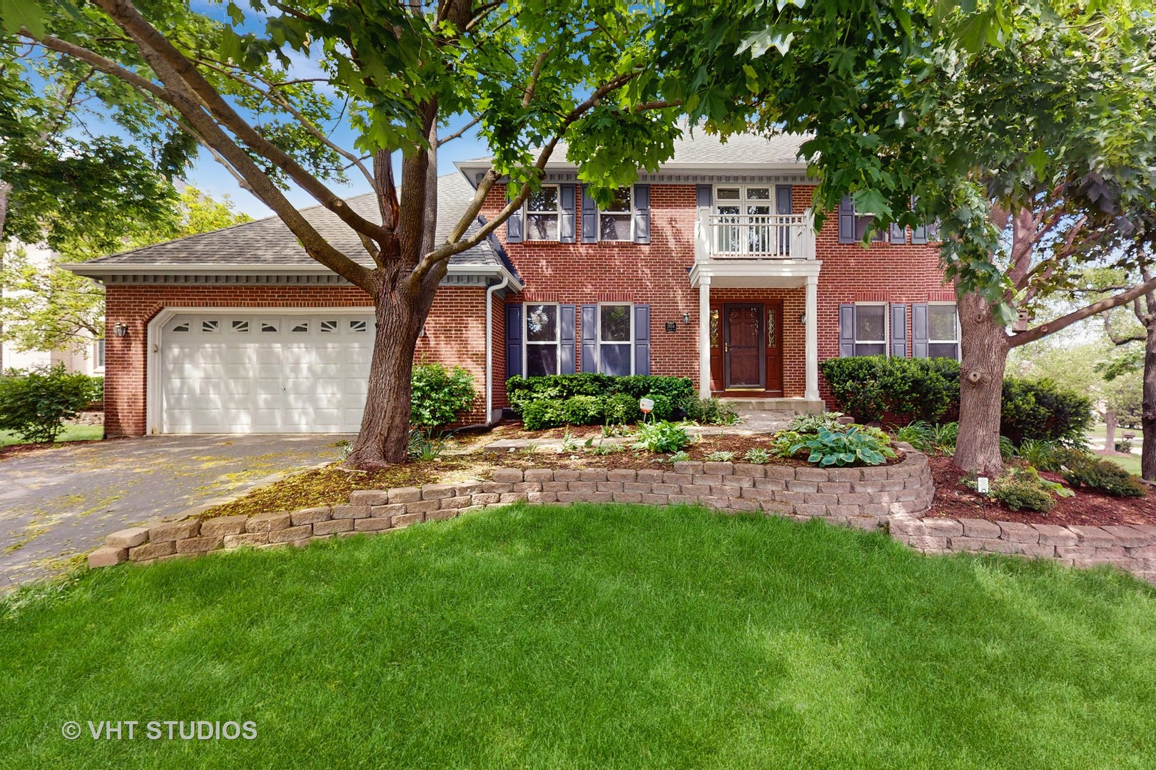 3904 Sarazen Court, Woodridge, IL 60517