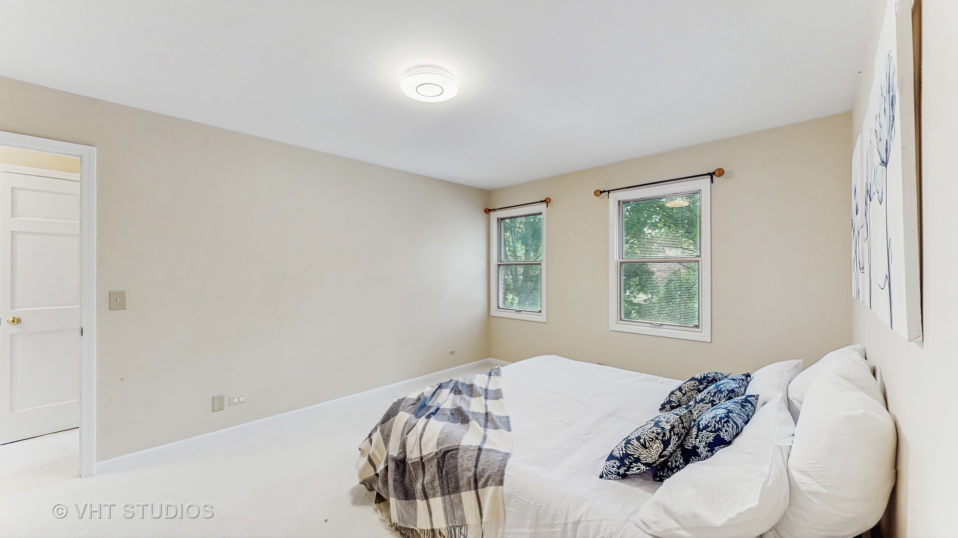 3904 Sarazen Court, Woodridge, IL 60517