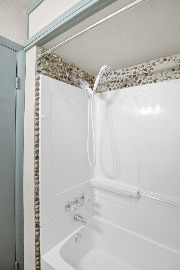 1101 Sausalito Court #1101, Bartlett, IL 60103