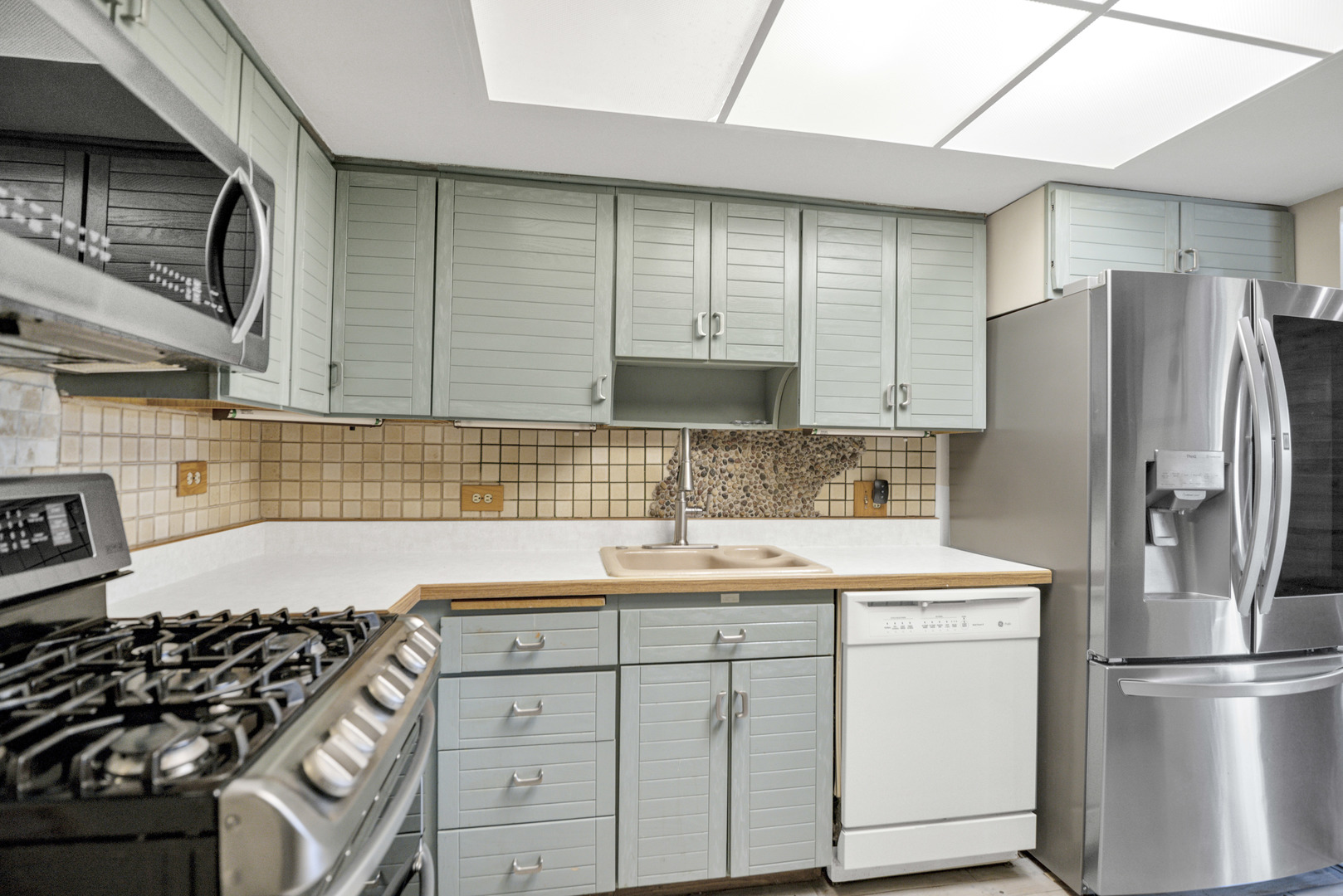 1101 Sausalito Court #1101, Bartlett, IL 60103