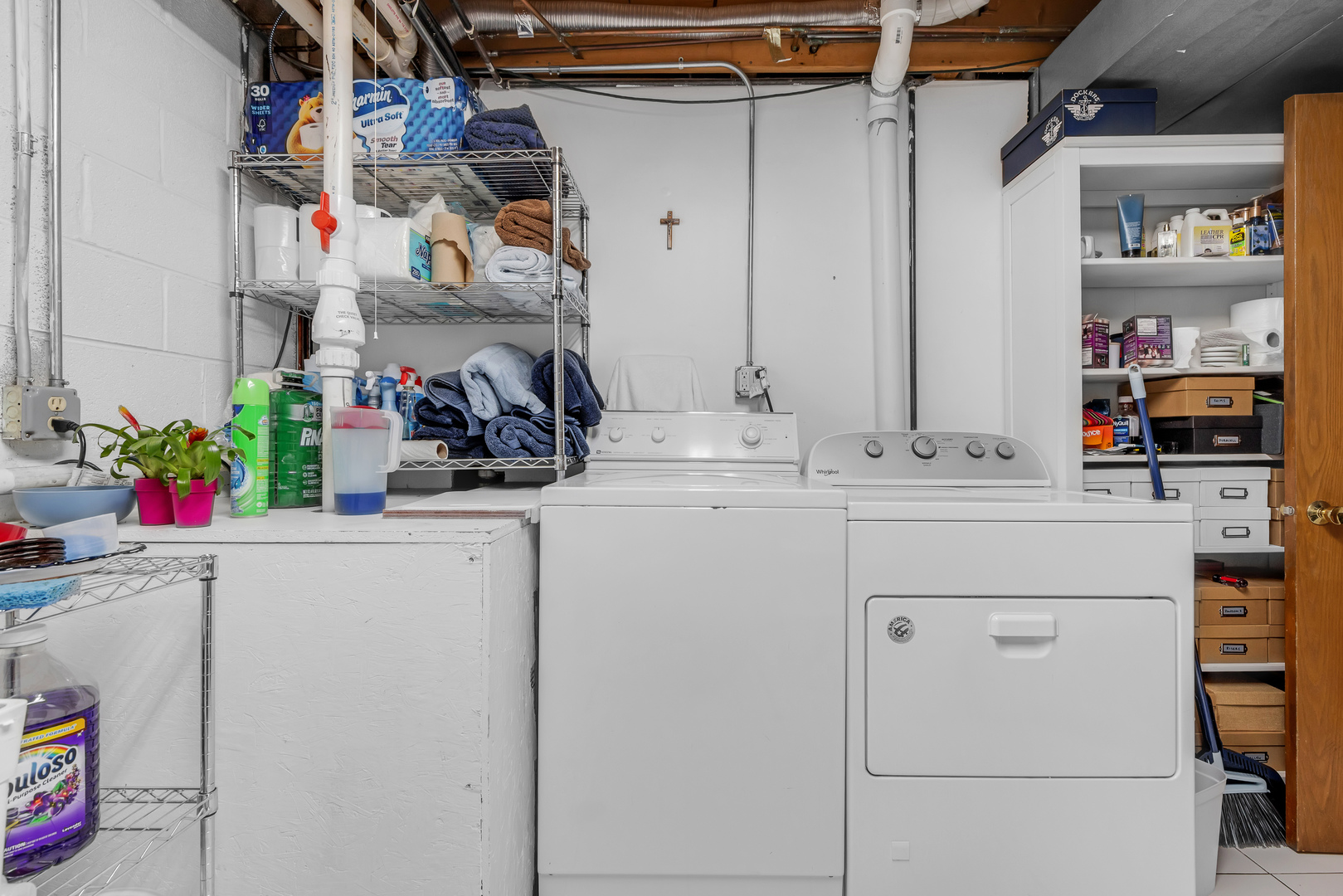 7260 W Fitch Avenue, Chicago, IL 60631