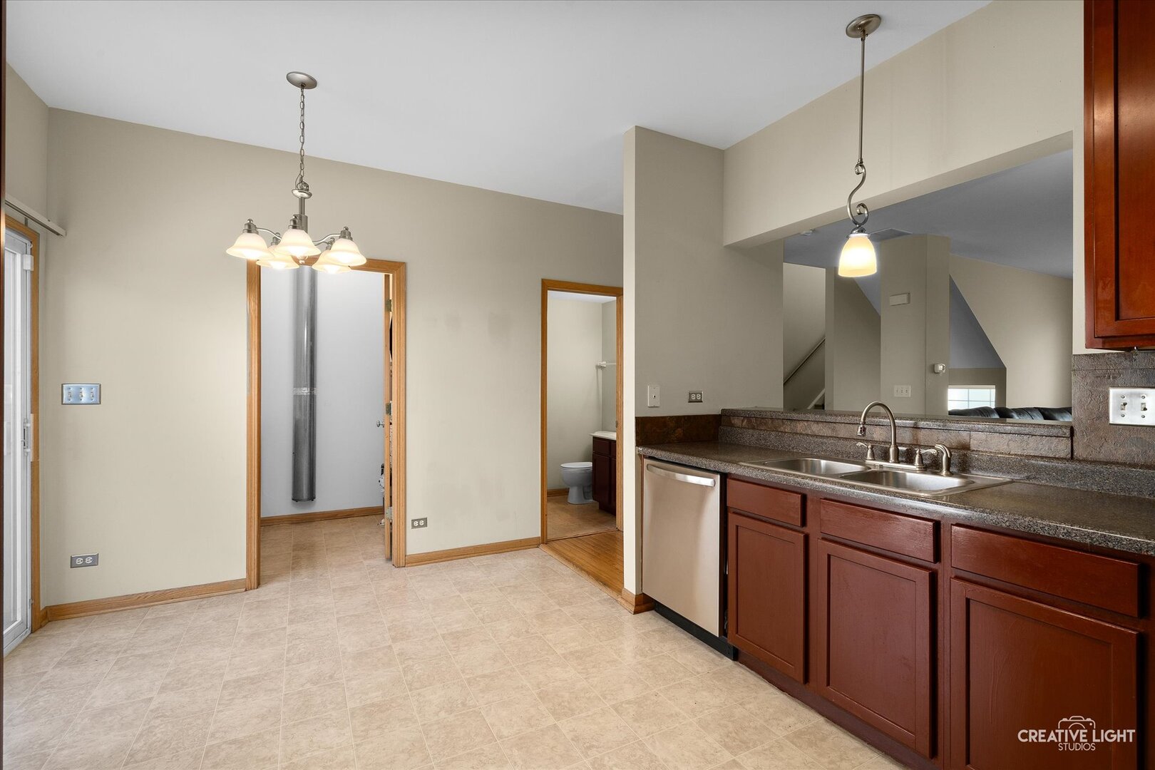 1107 Andover Court, Glendale Heights, IL 60139