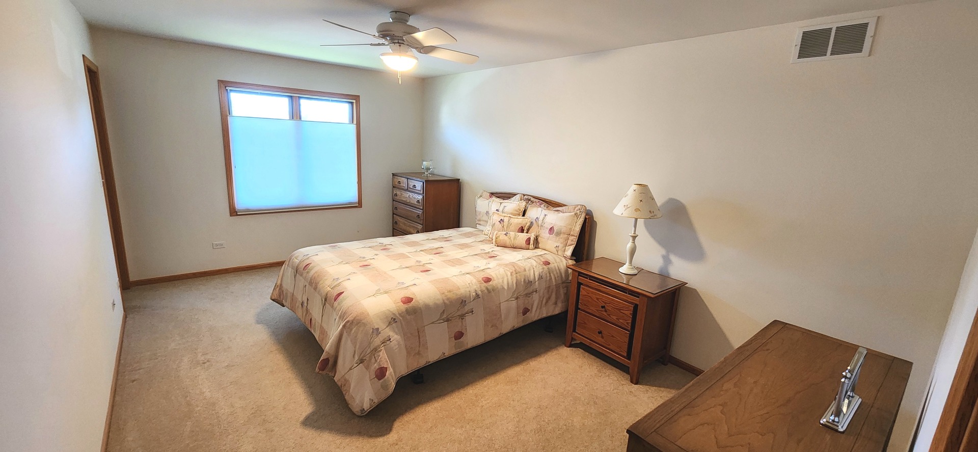 13027 Blue Grass Drive, Lemont, IL 60439