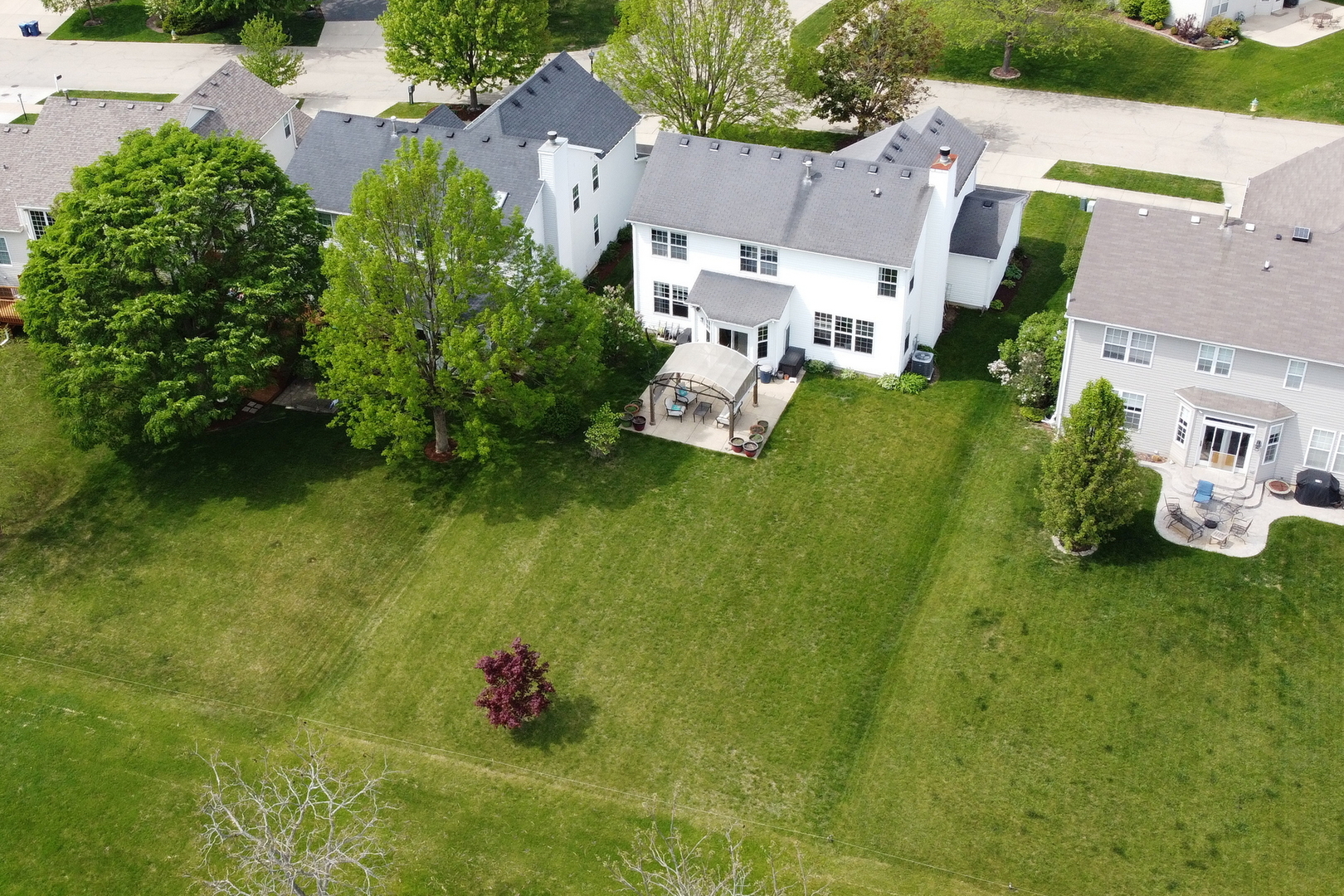 4763 W Pebble Beach Drive, Wadsworth, IL 60083