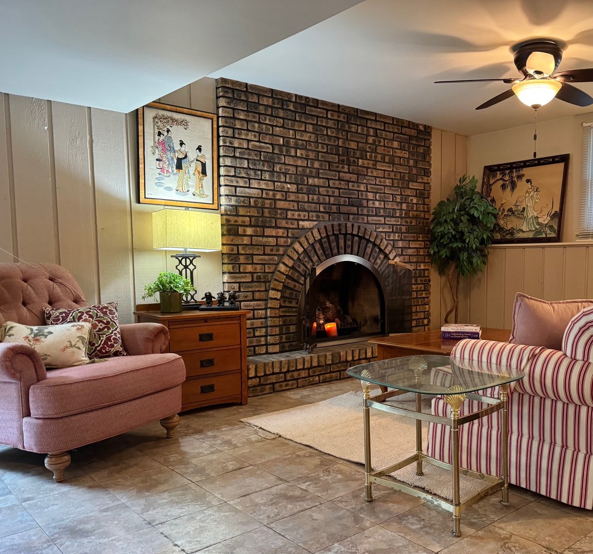 416 Trinity Court, Buffalo Grove, IL 60089
