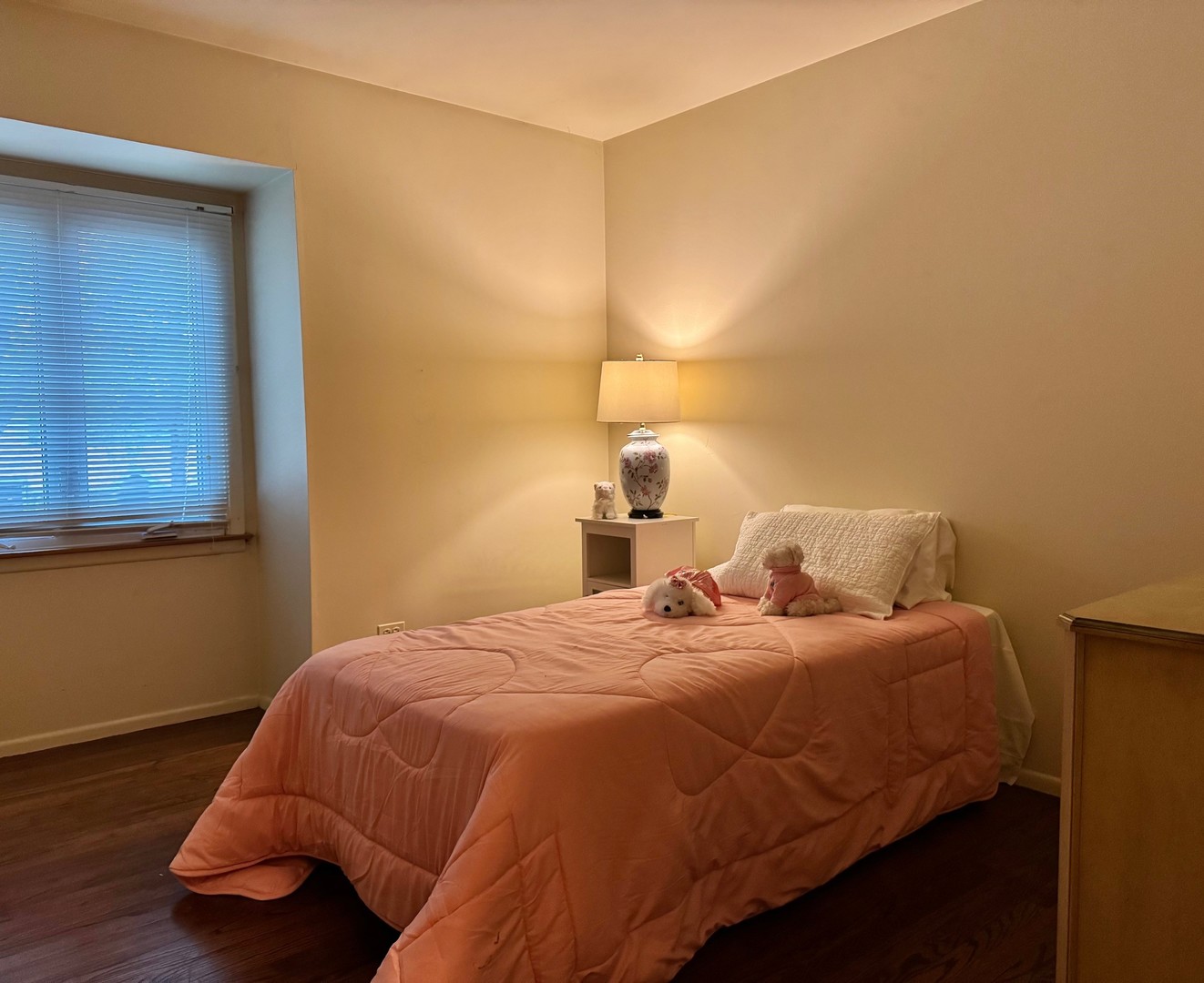 416 Trinity Court, Buffalo Grove, IL 60089