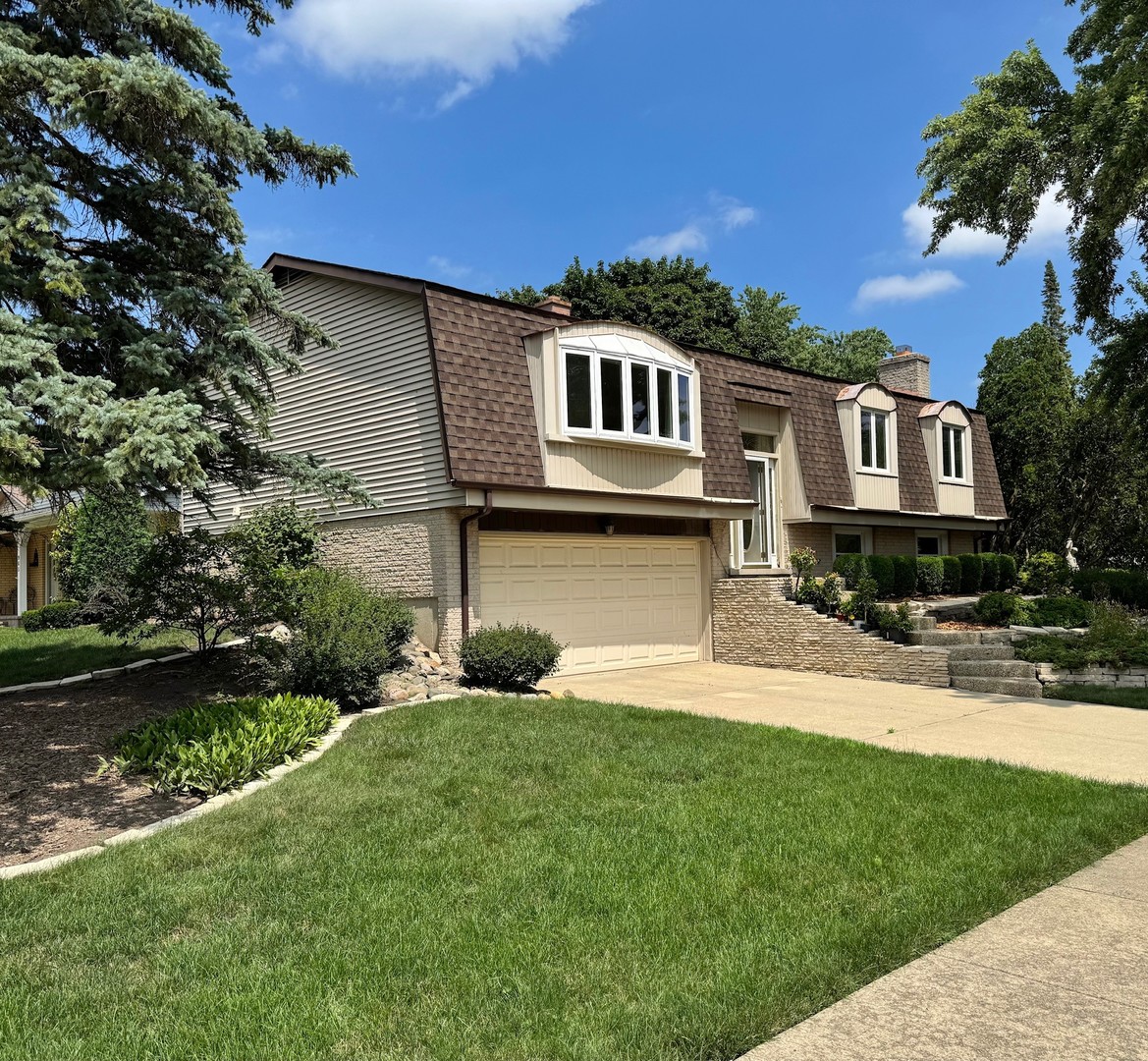 416 Trinity Court, Buffalo Grove, IL 60089