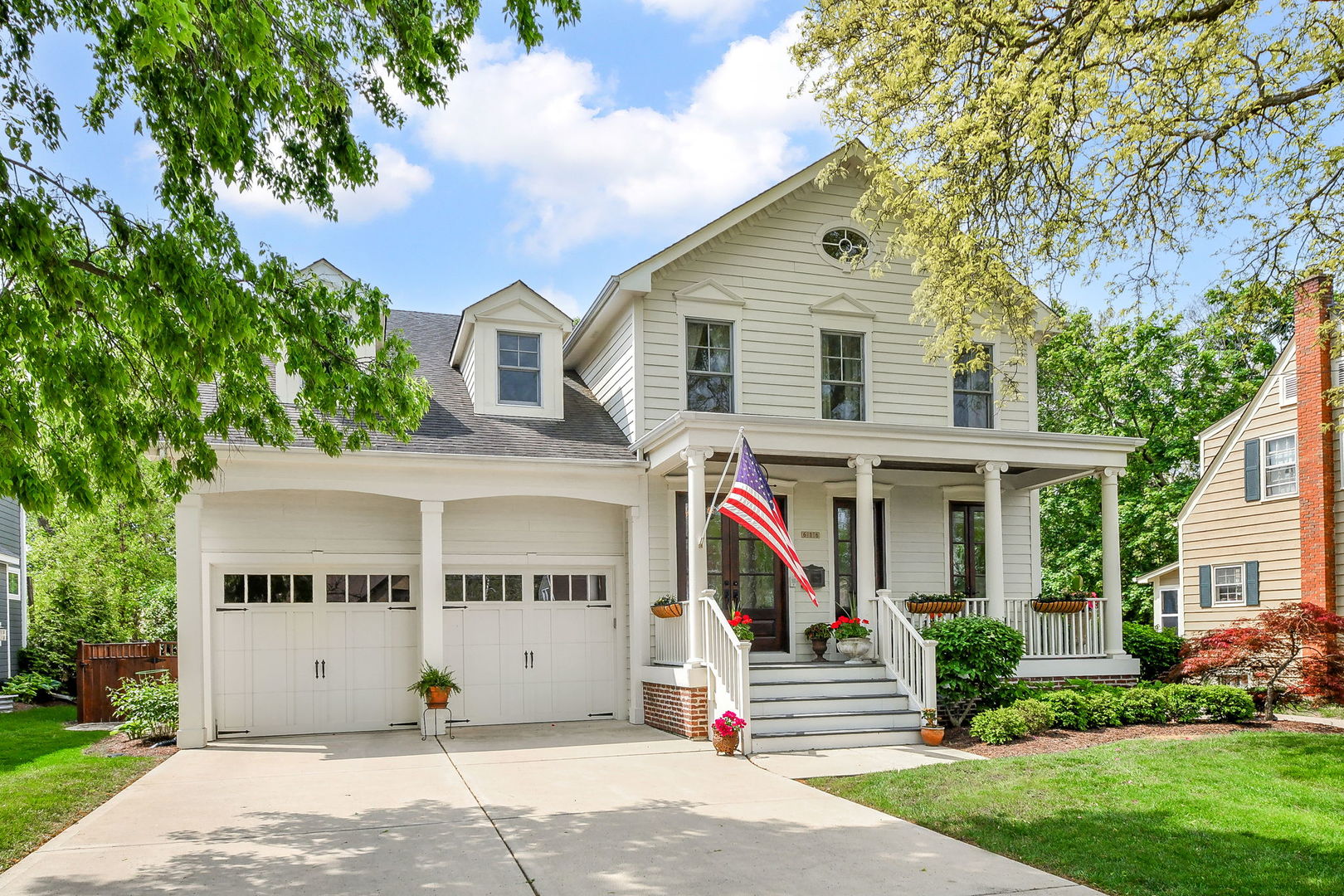 616 E Indiana Street, Wheaton, IL 60187