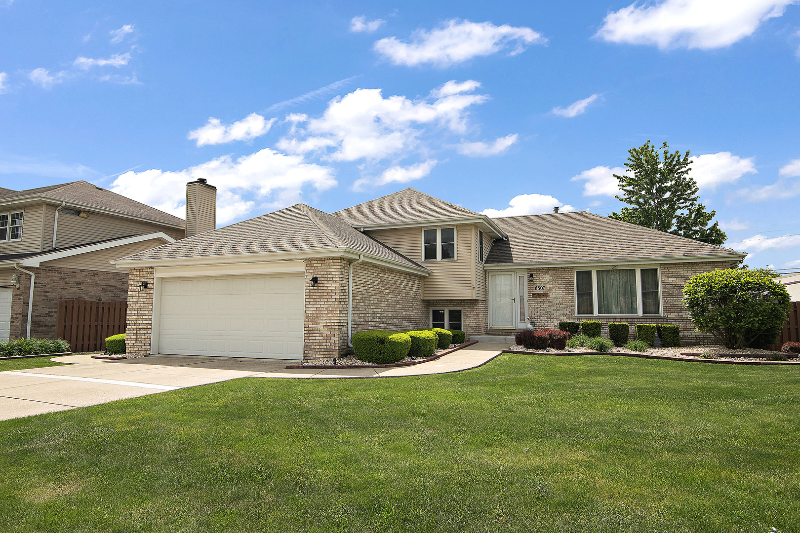 6807 180th Court, Tinley Park, IL 60477