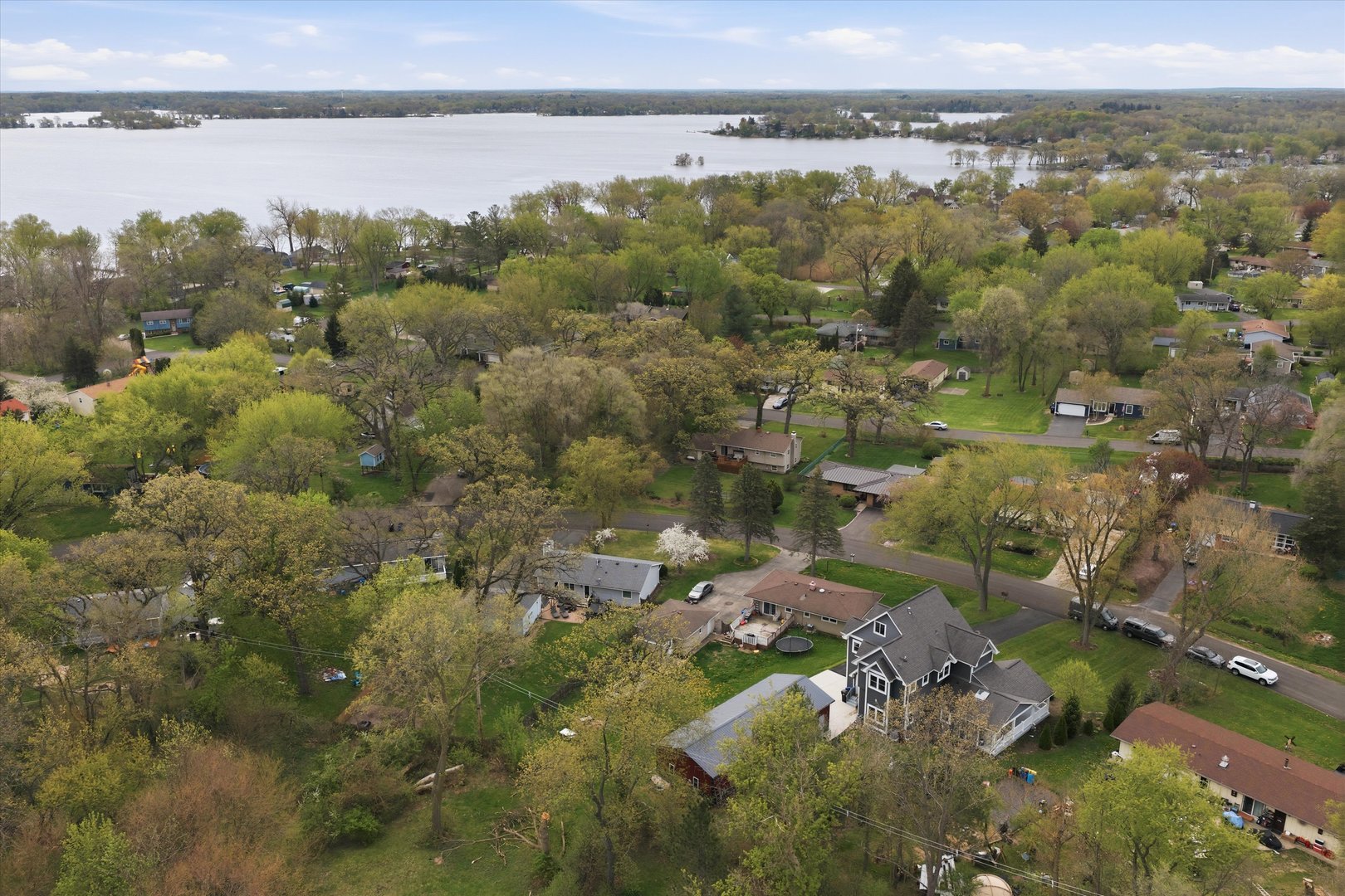 816 W FLORENCE Street, McHenry, IL 60051