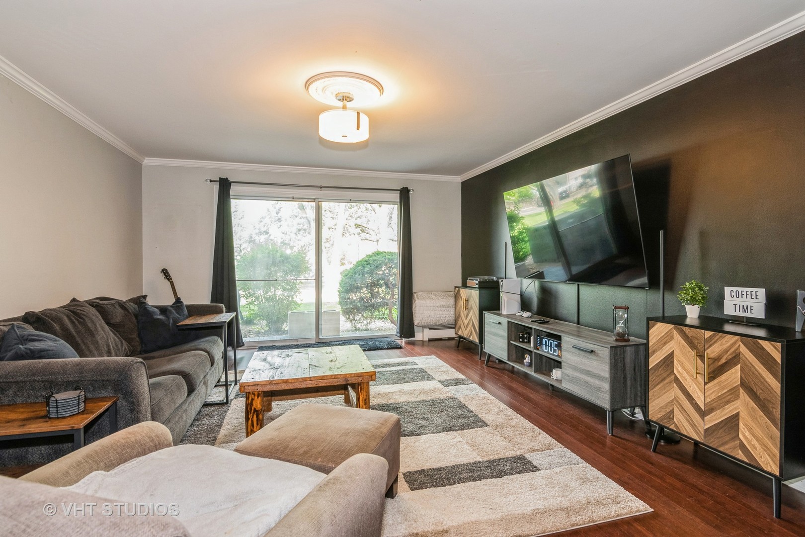 1188 Royal Glen Drive #102W, Glen Ellyn, IL 60137