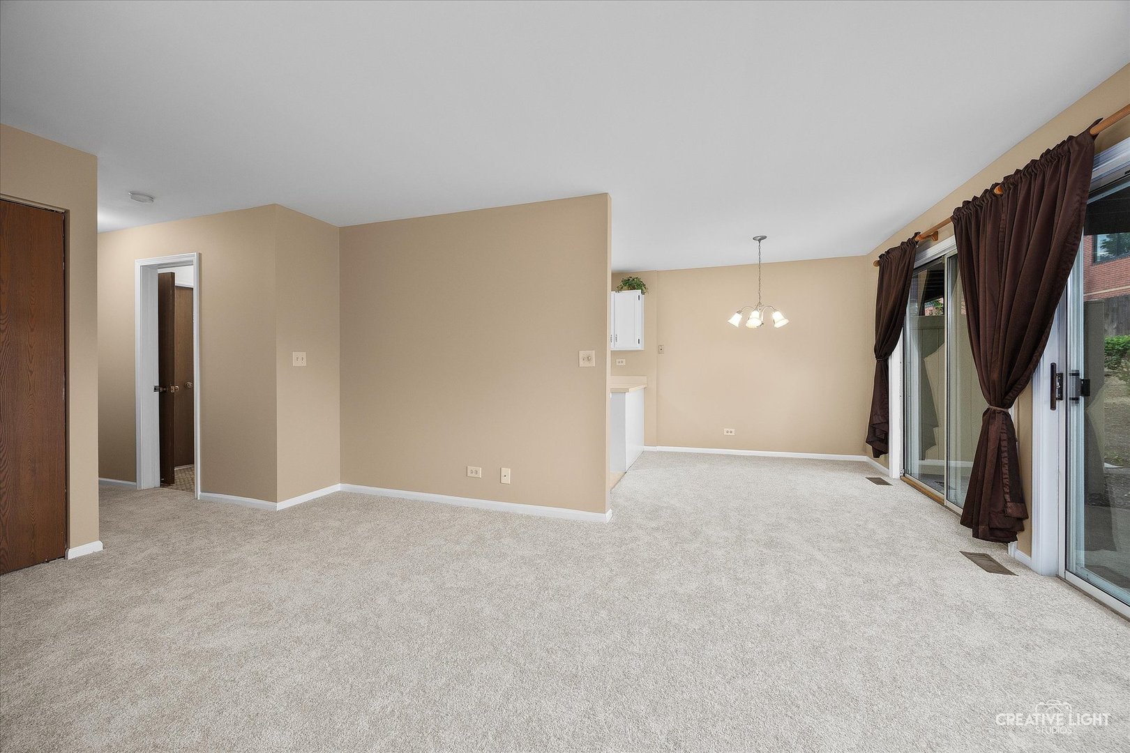 753 Candleridge Court #C1, Bartlett, IL 60103