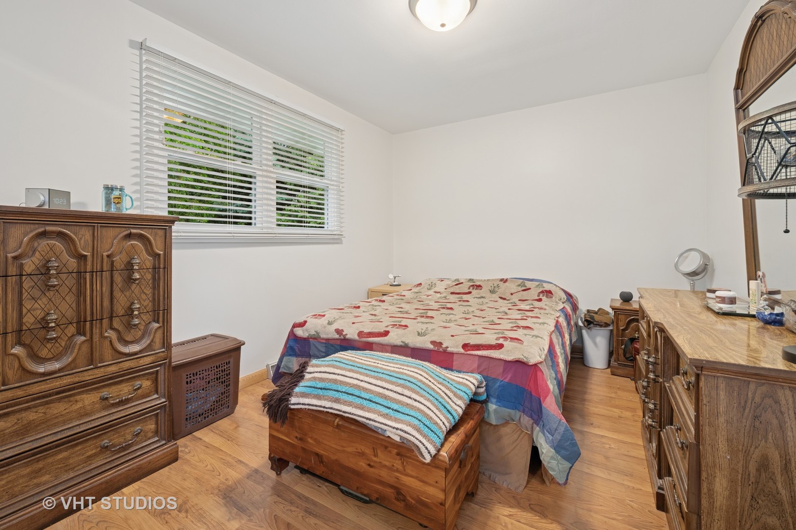 1825 W SPRING RIDGE Drive, Arlington Heights, IL 60004