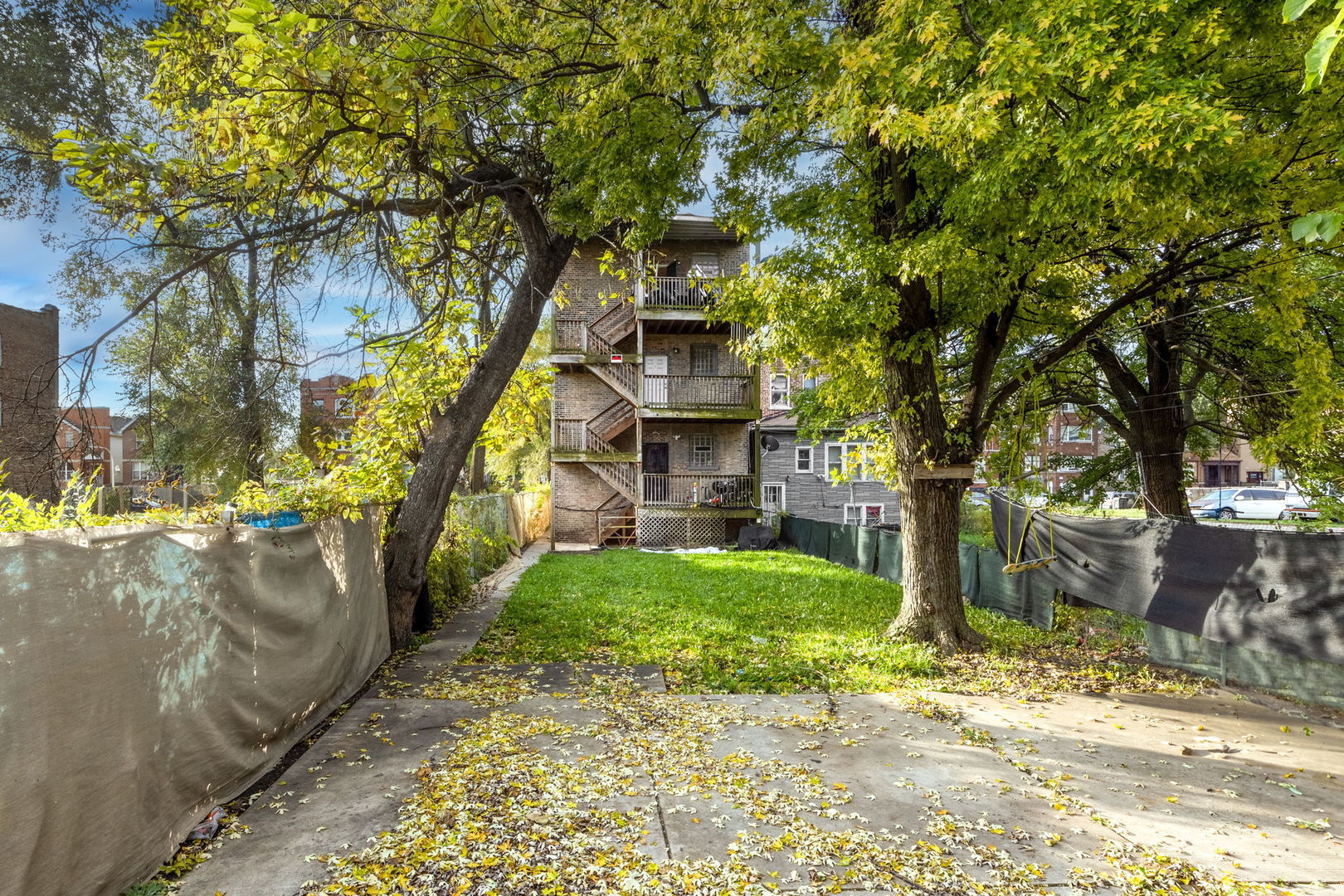 3834 W Maypole Avenue, Chicago, IL 60624
