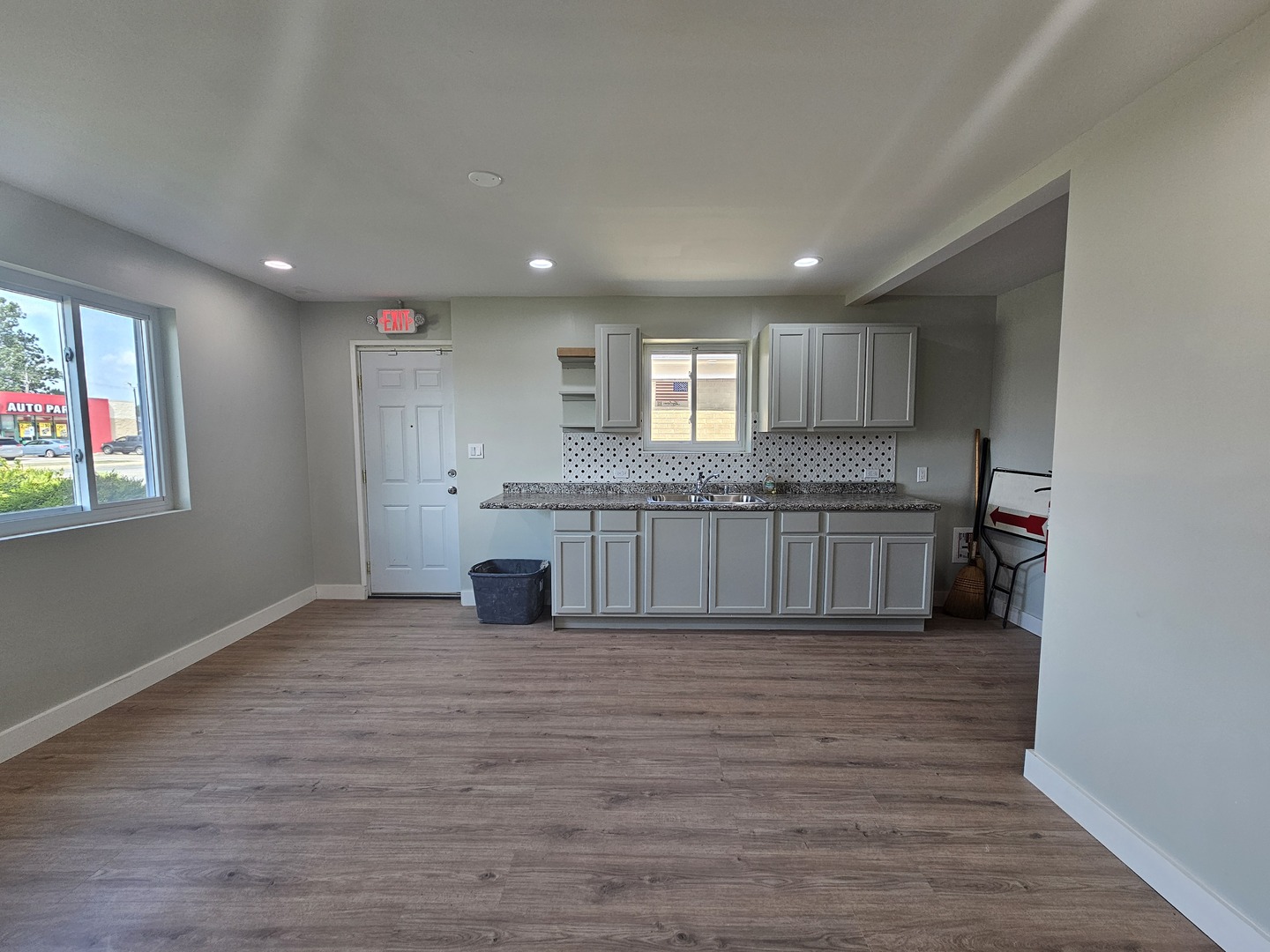 1475 Sibley Boulevard, Calumet City, IL 60409