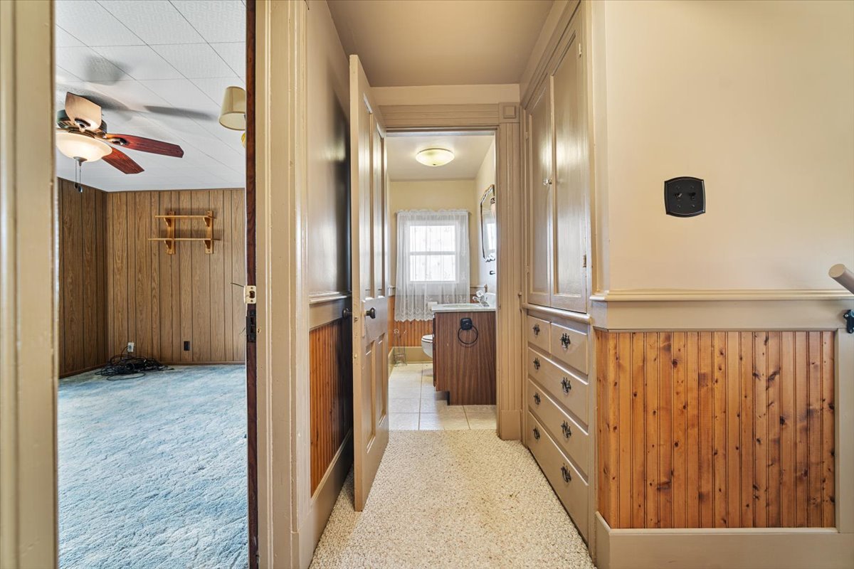 23875 E 00 N Road, Cropsey, IL 61731