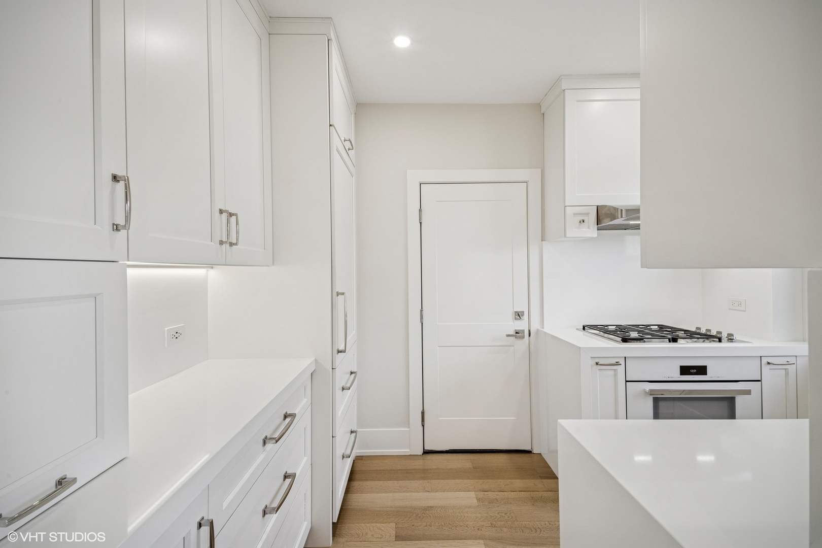 4300 N Marine Drive #306, Chicago, IL 60613
