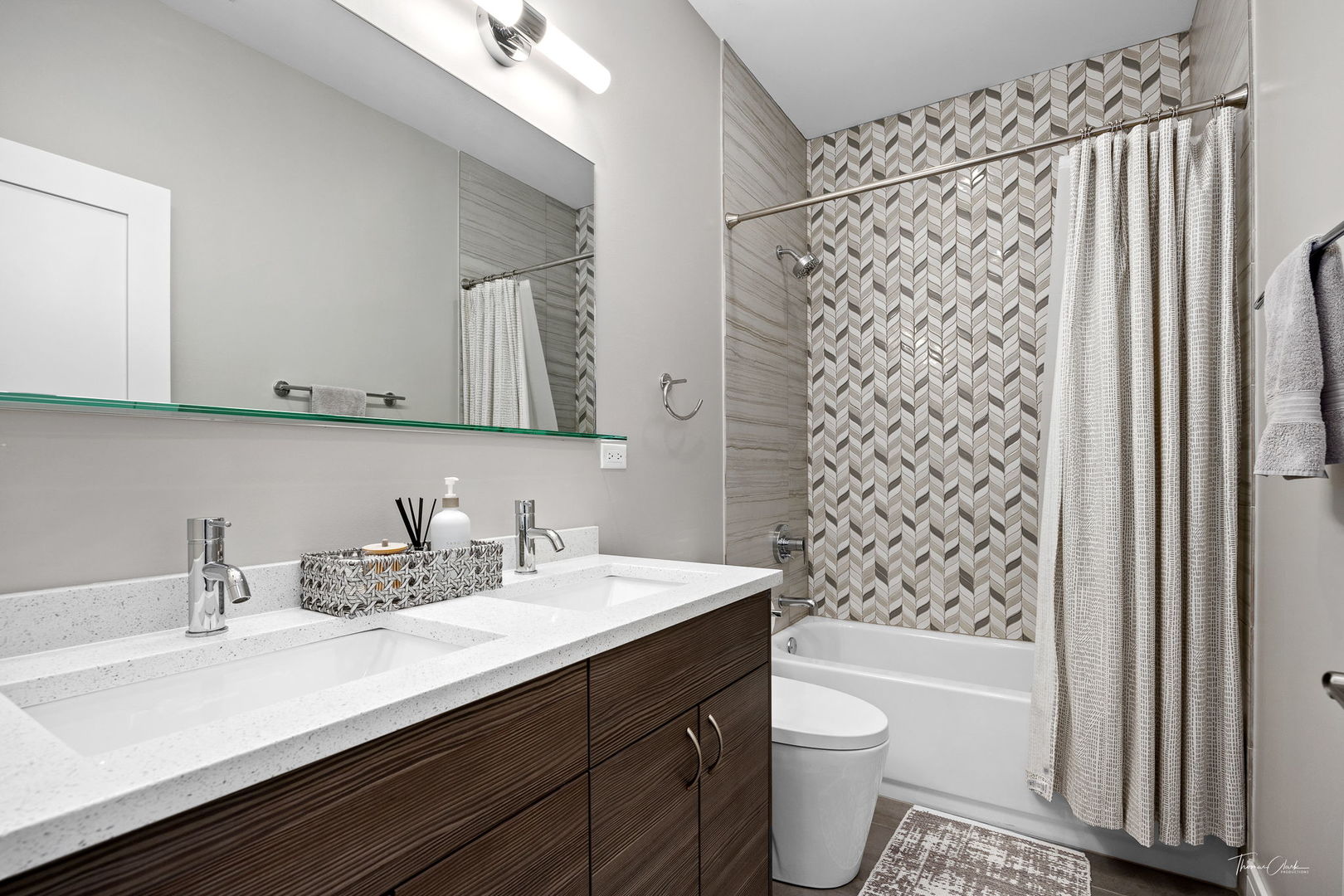 2629 W Homer Street, Chicago, IL 60647
