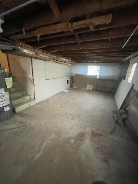 9713 S Oglesby Avenue, Chicago, IL 60617