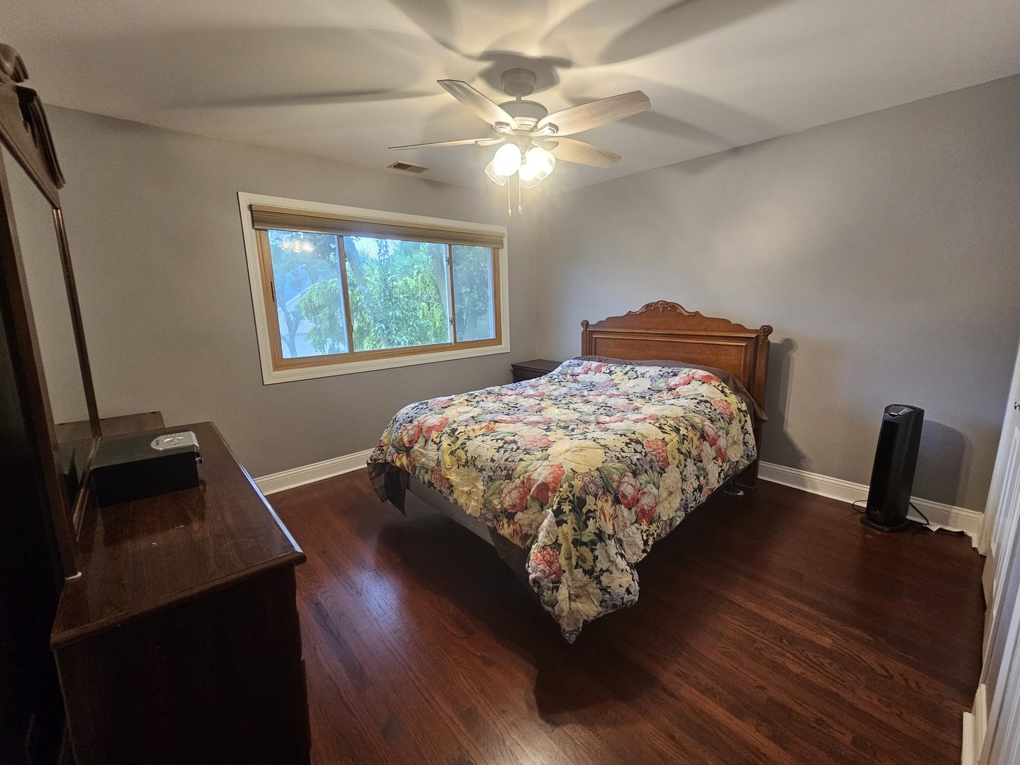 6722 Sweetbriar Lane, Darien, IL 60561