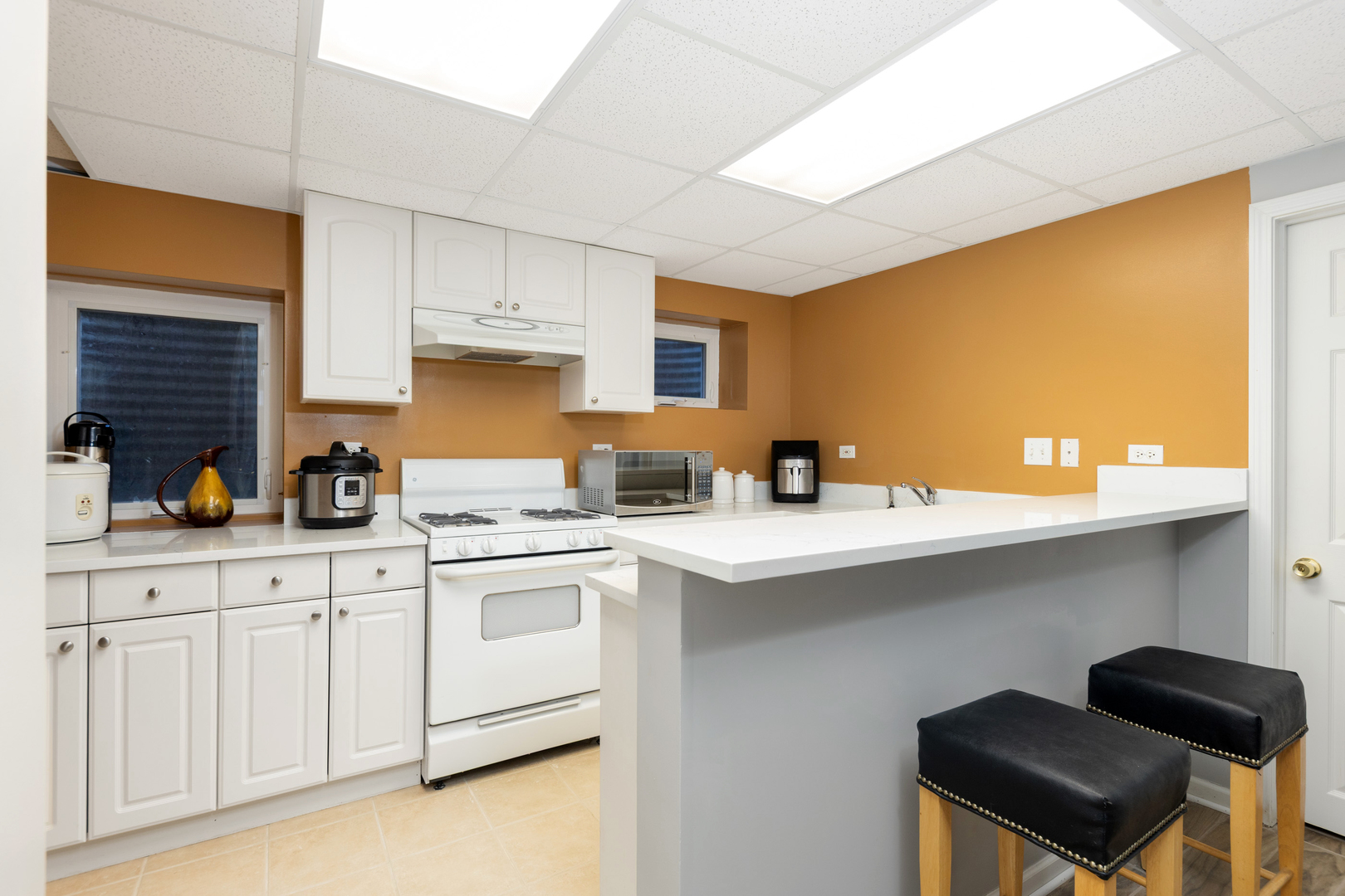 6722 Sweetbriar Lane, Darien, IL 60561