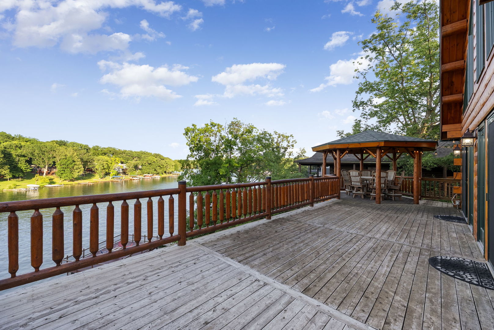 26 Magnolia Drive, Putnam, IL 61560