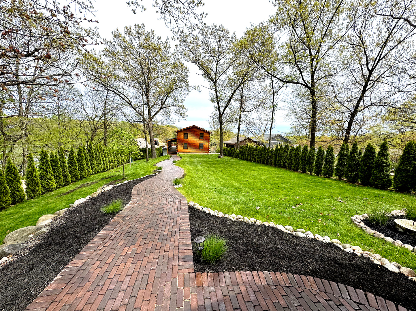 26 Magnolia Drive, Putnam, IL 61560