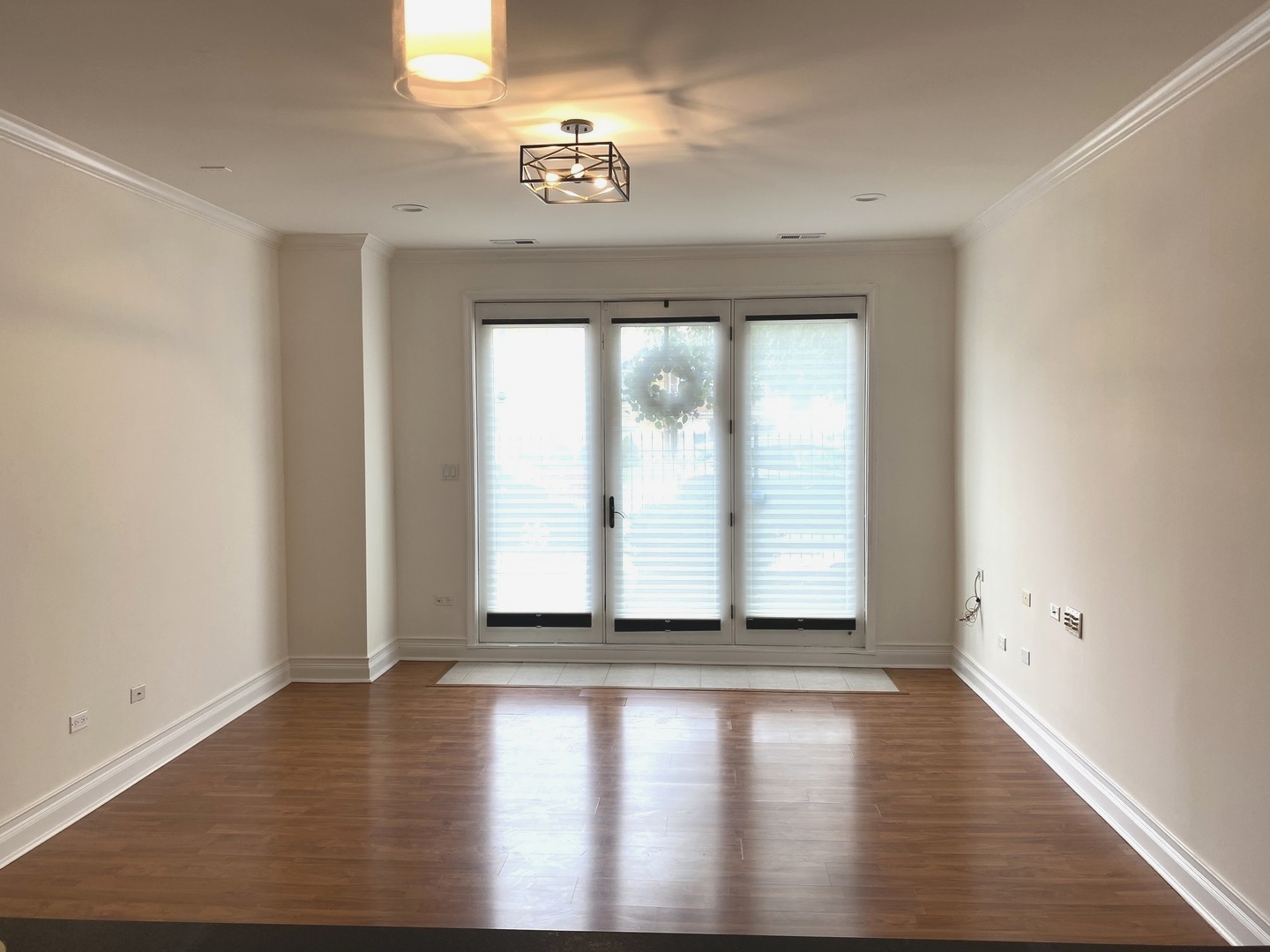 6643 W Belmont Avenue #1, Chicago, IL 60634