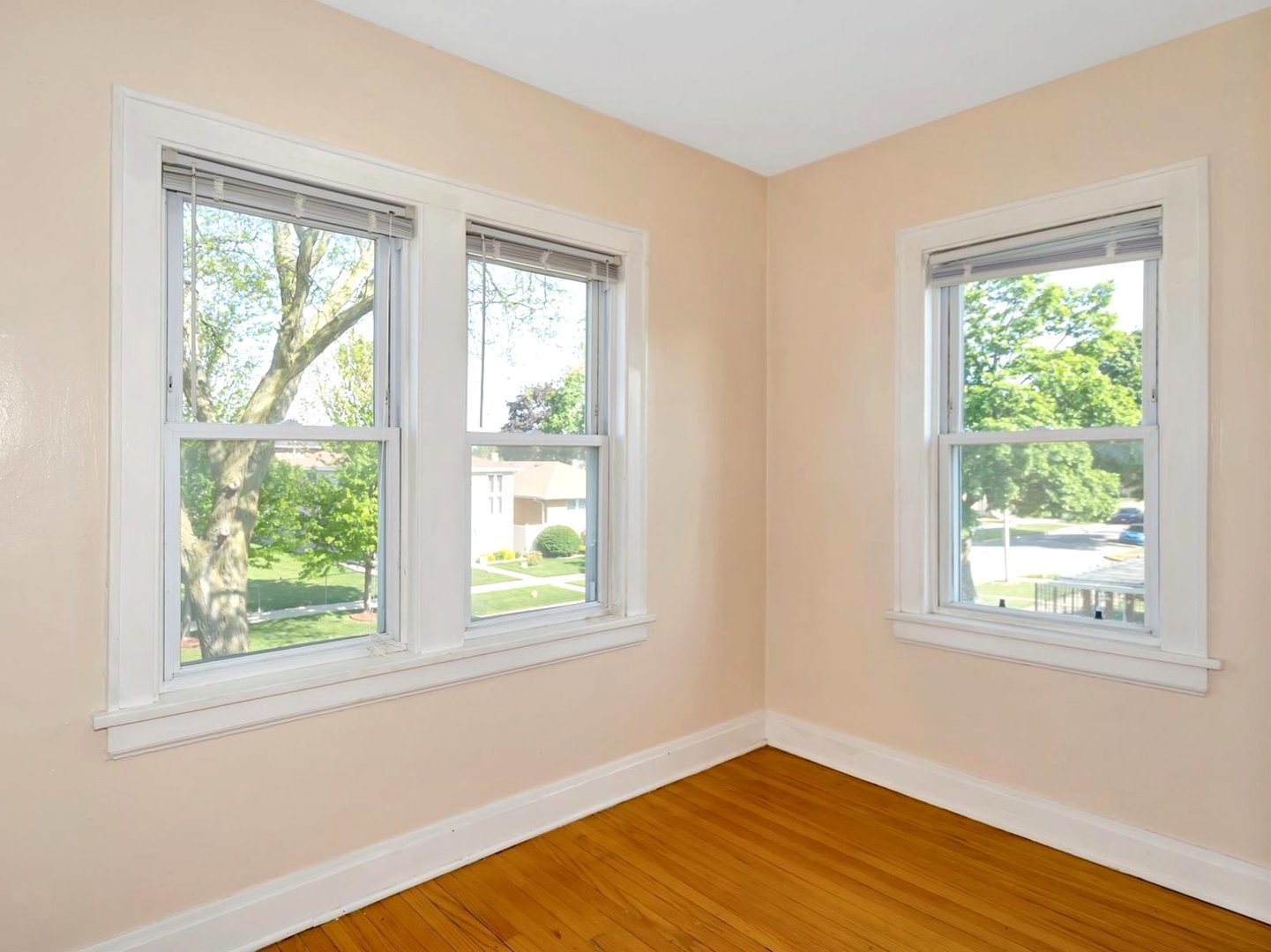 1408 N 20th Avenue, Melrose Park, IL 60160