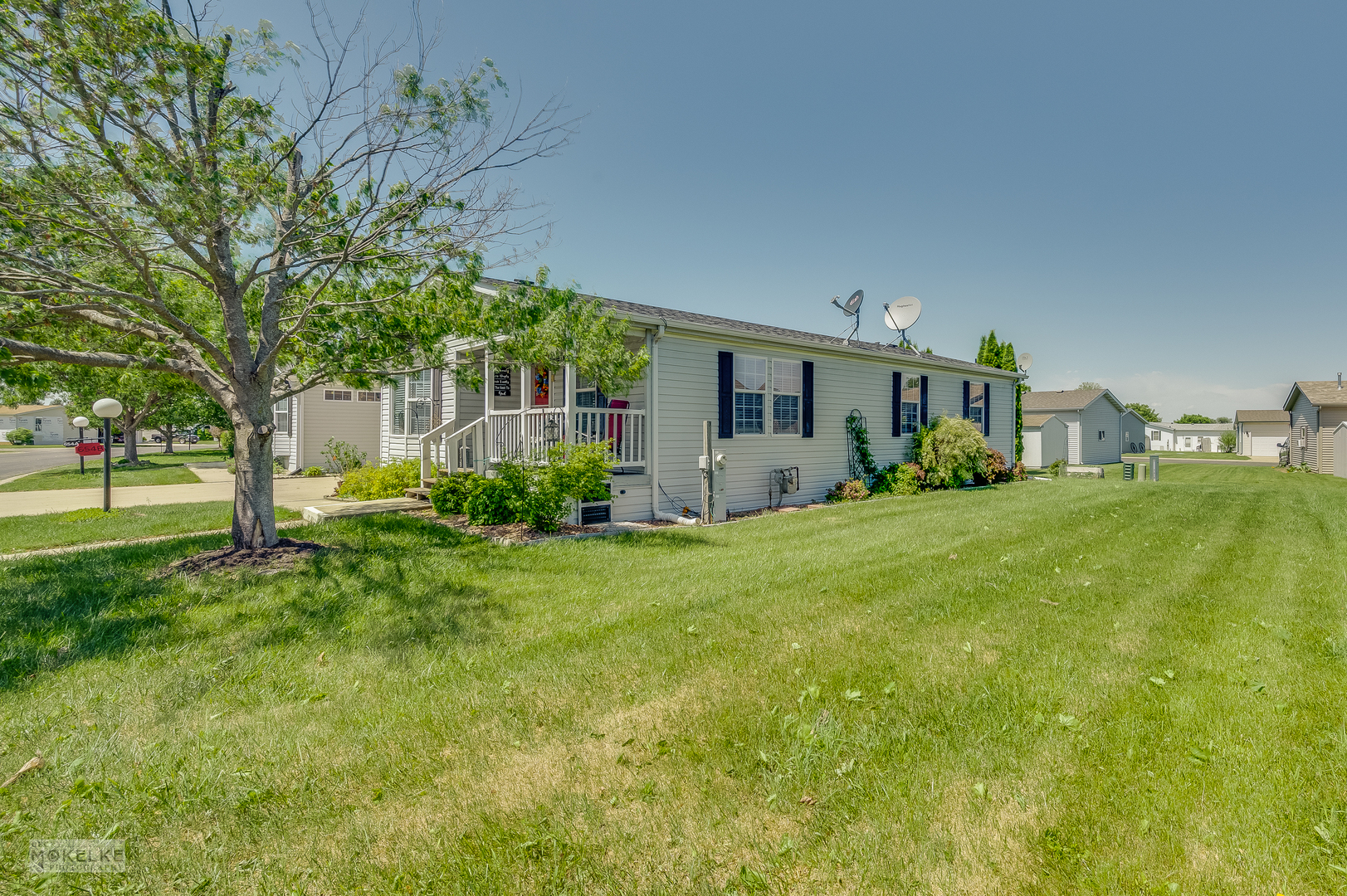 654 Bluebird Circle #B, Sandwich, IL 60548