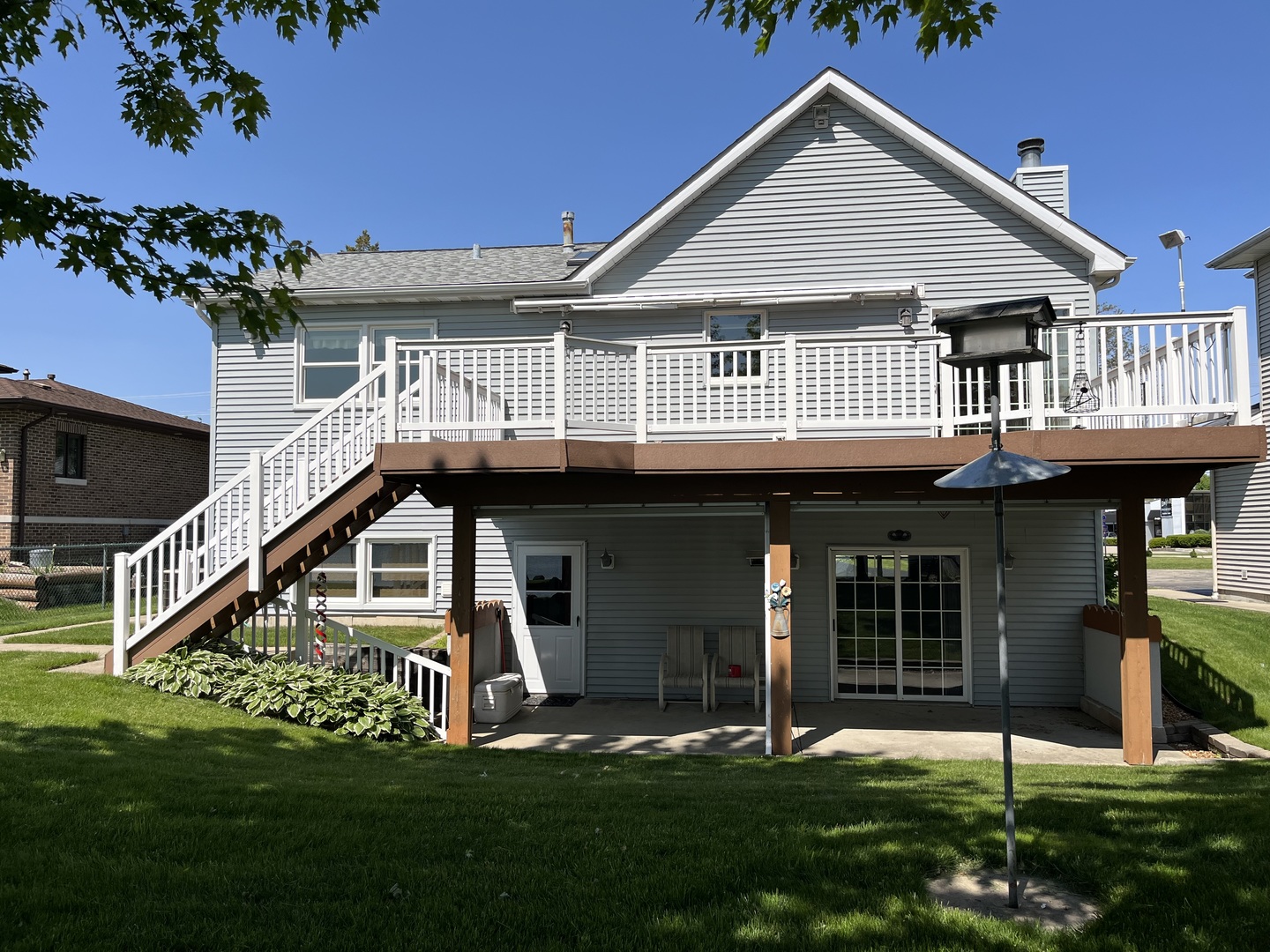 1905 E Grand Avenue, Lindenhurst, IL 60046