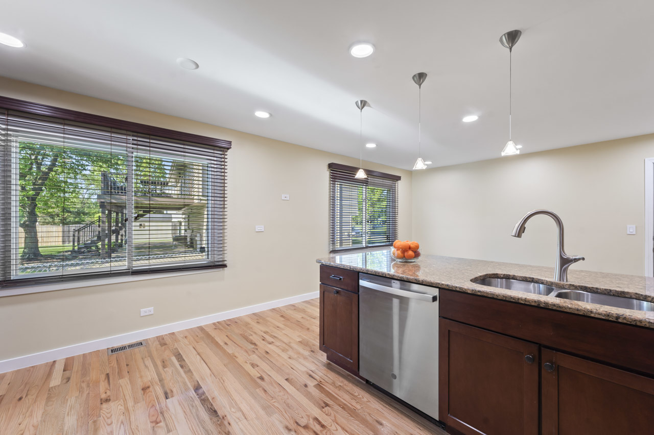 1680 Dakota Drive, Elk Grove Village, IL 60007